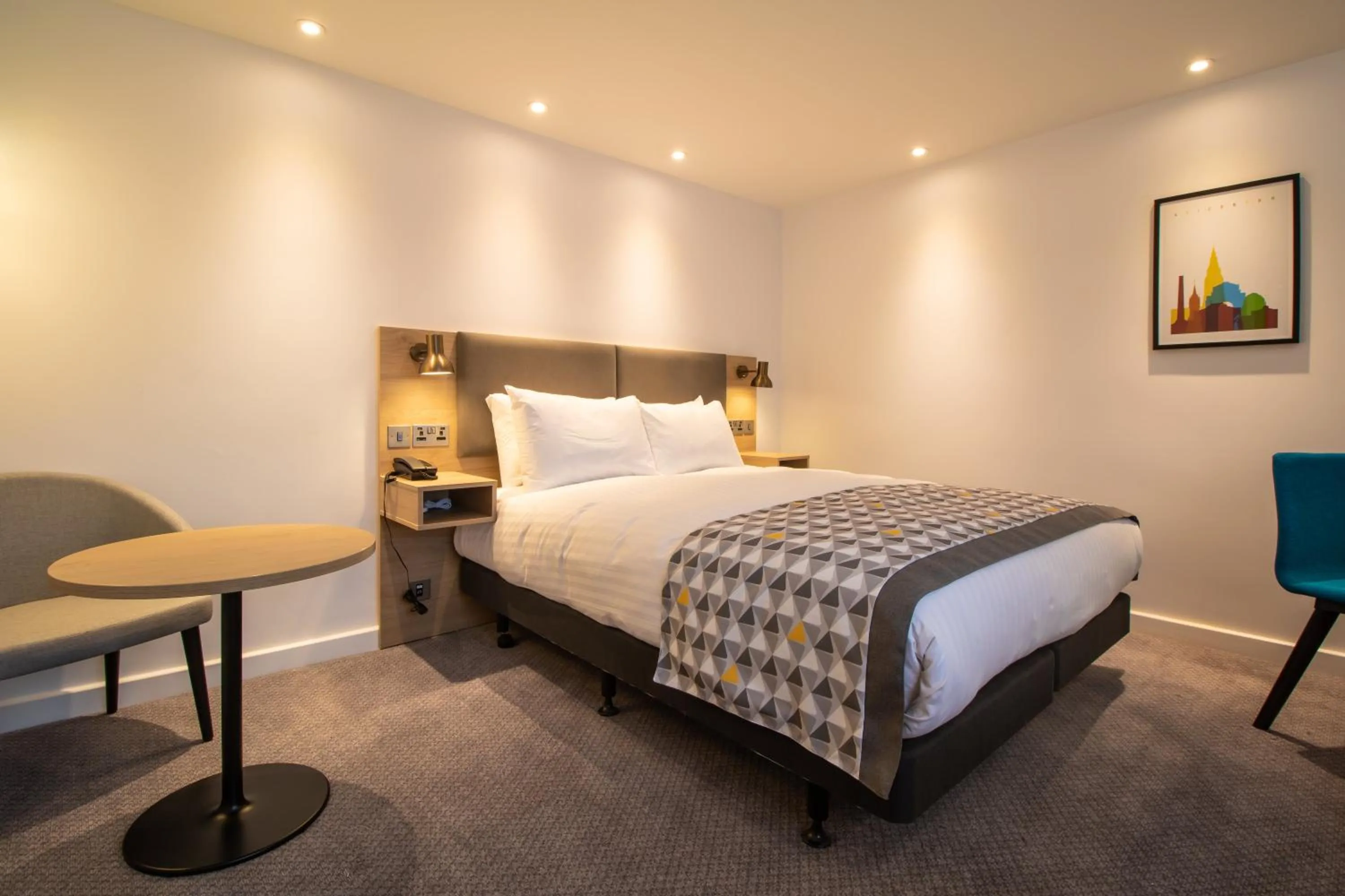 Photo of the whole room, Bed in Holiday Inn - Leicester - Wigston by IHG