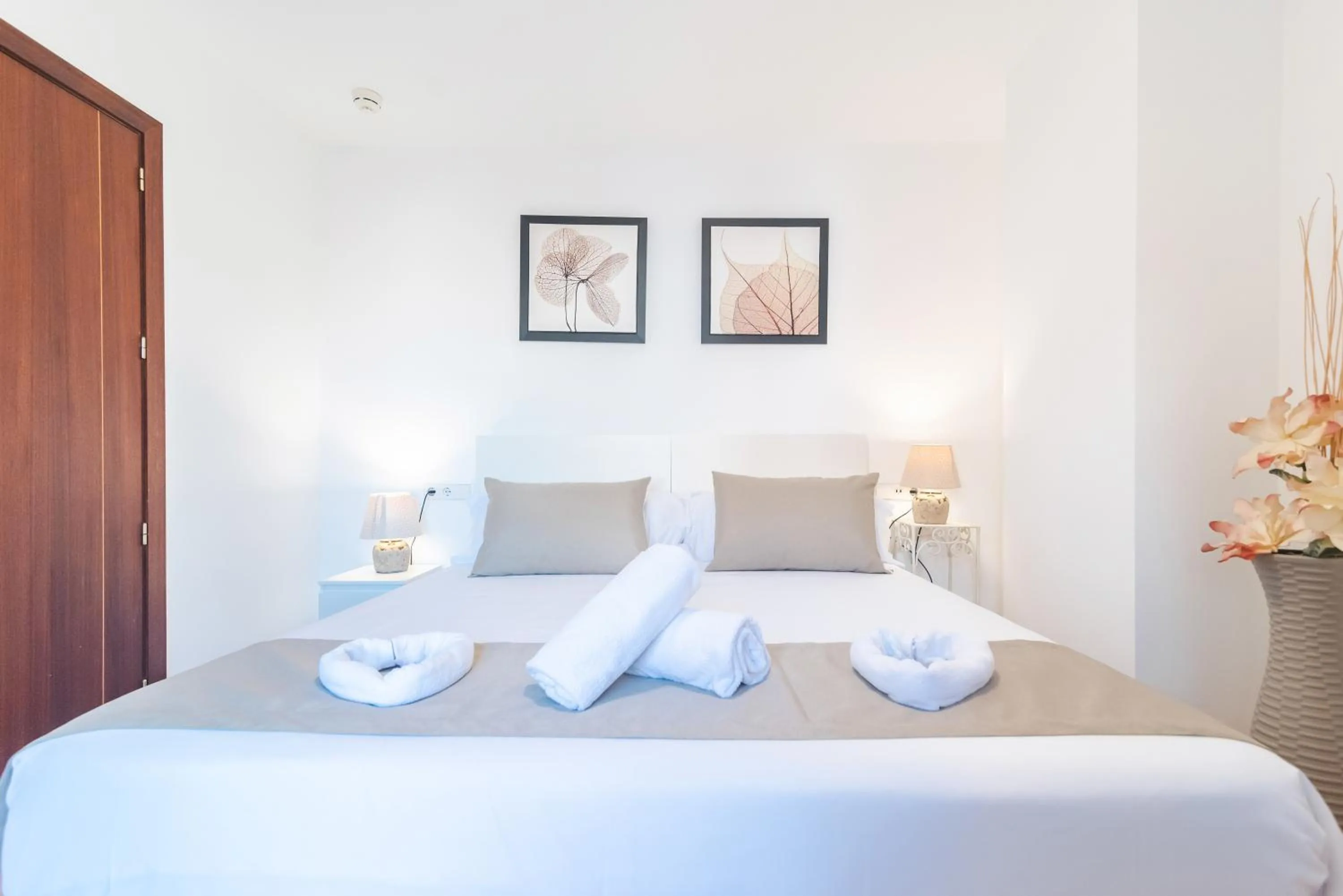 Bed in Borne Suites - Turismo de Interior