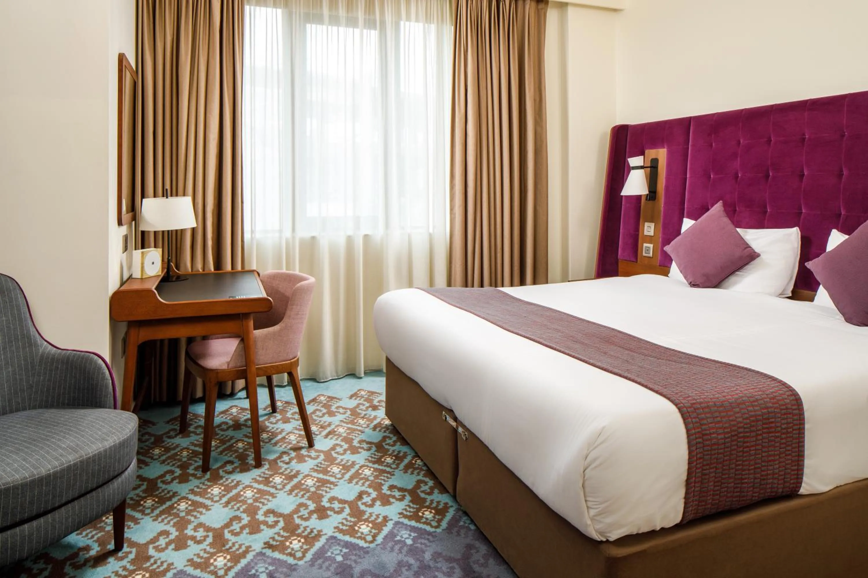 Bed in Mercure London Bridge