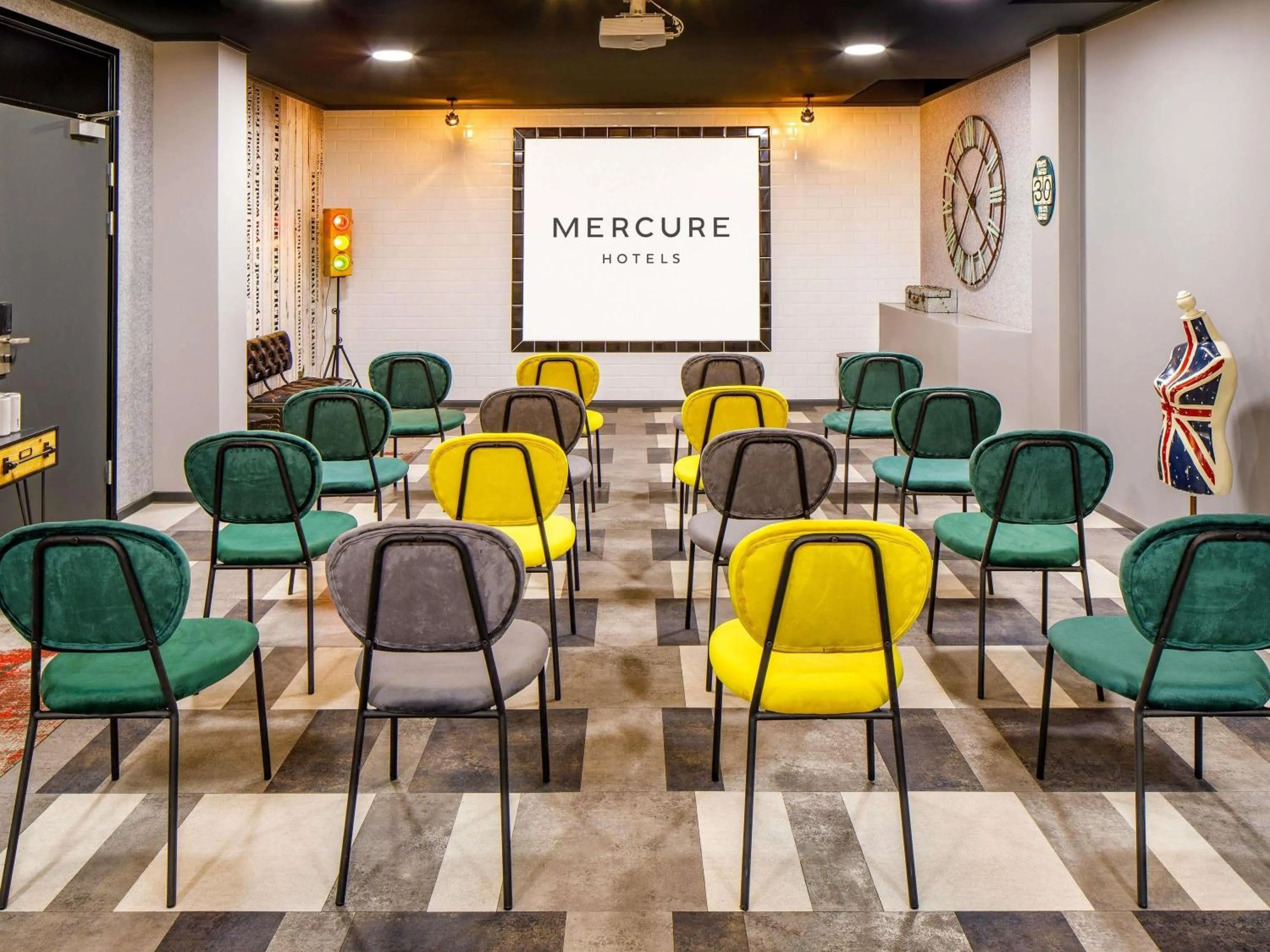 Meeting/conference room in Mercure London Bridge