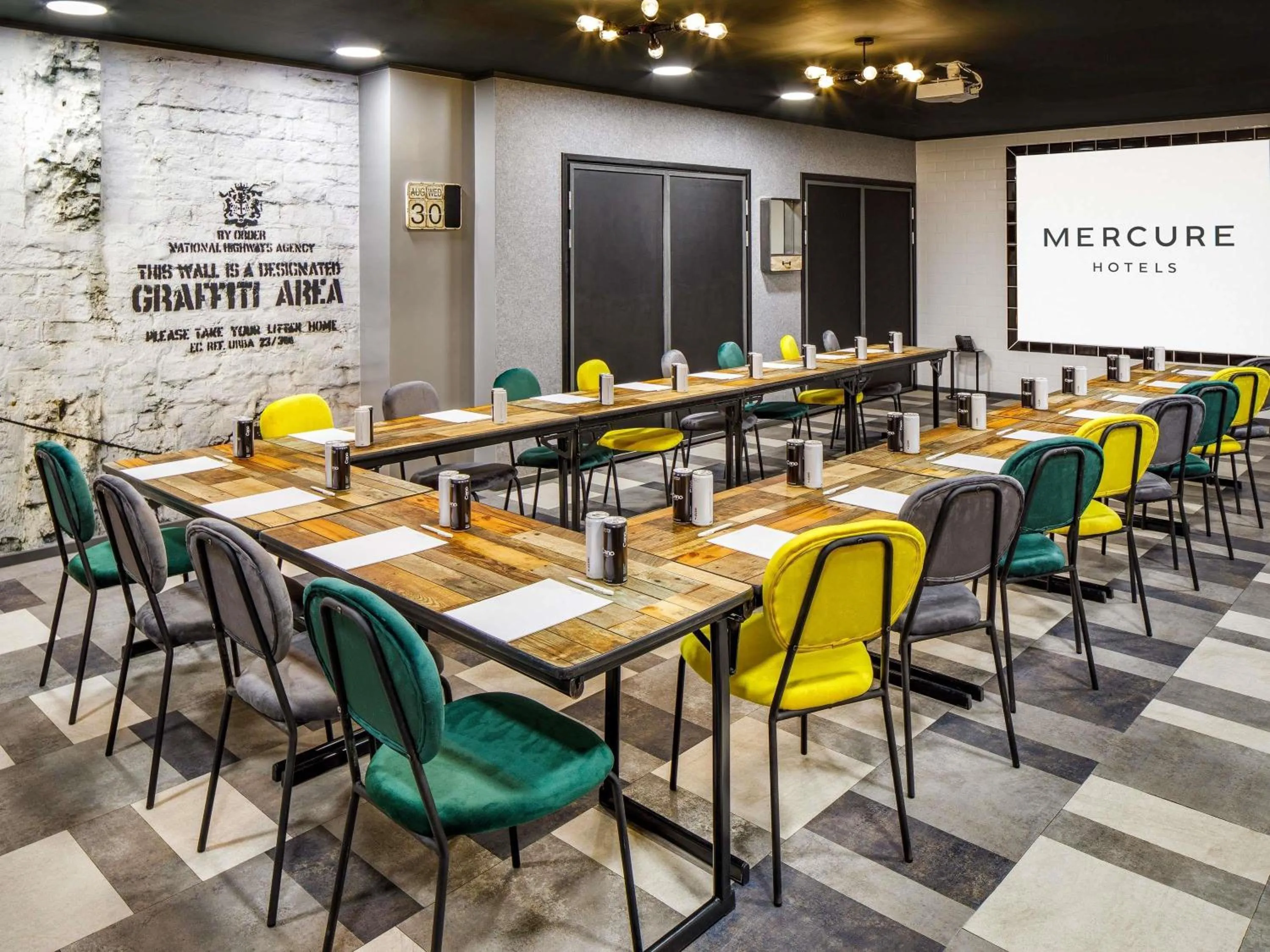 Meeting/conference room in Mercure London Bridge