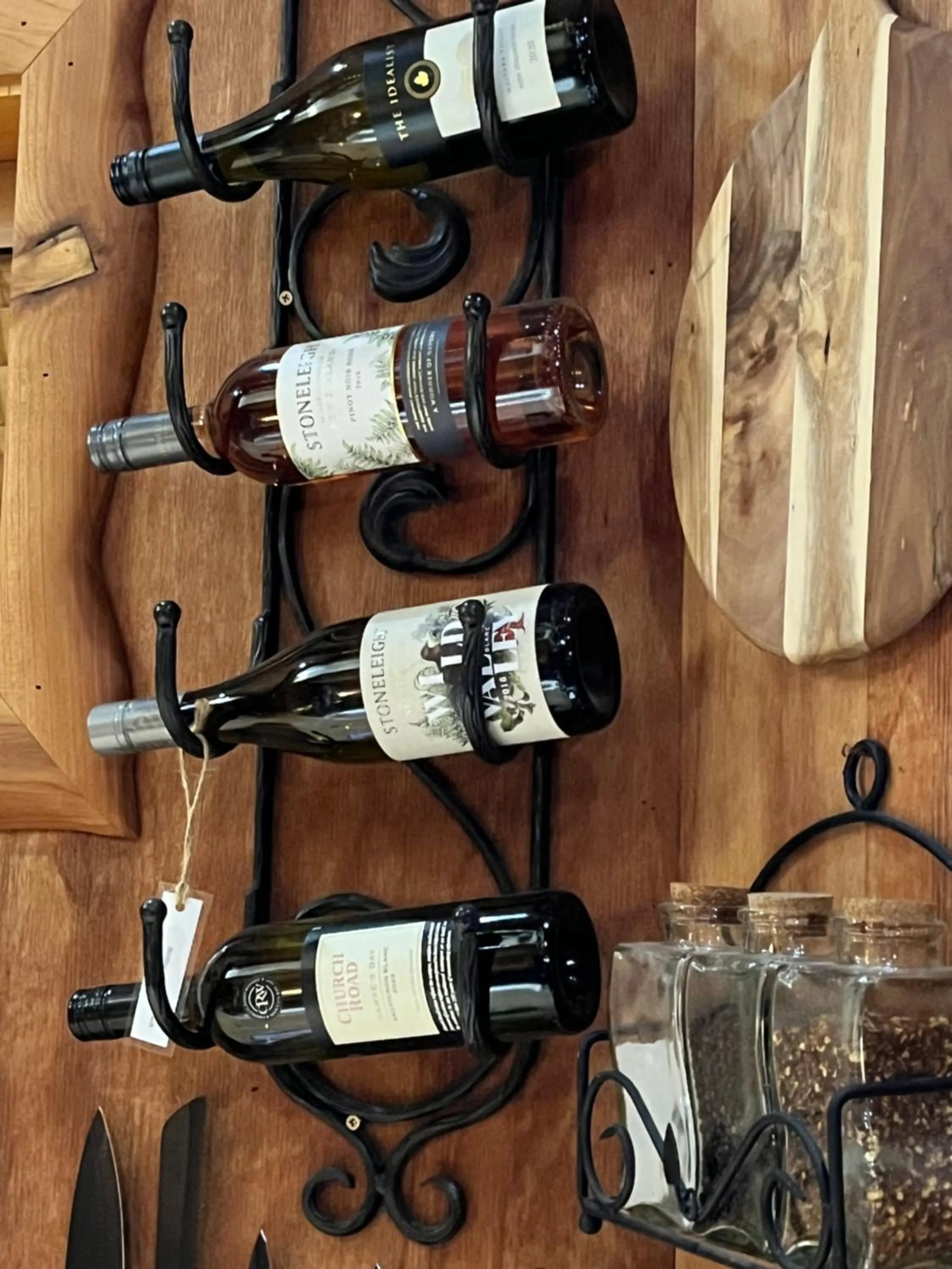 Decorative detail in Tree House Lodge Bed & Breakfast