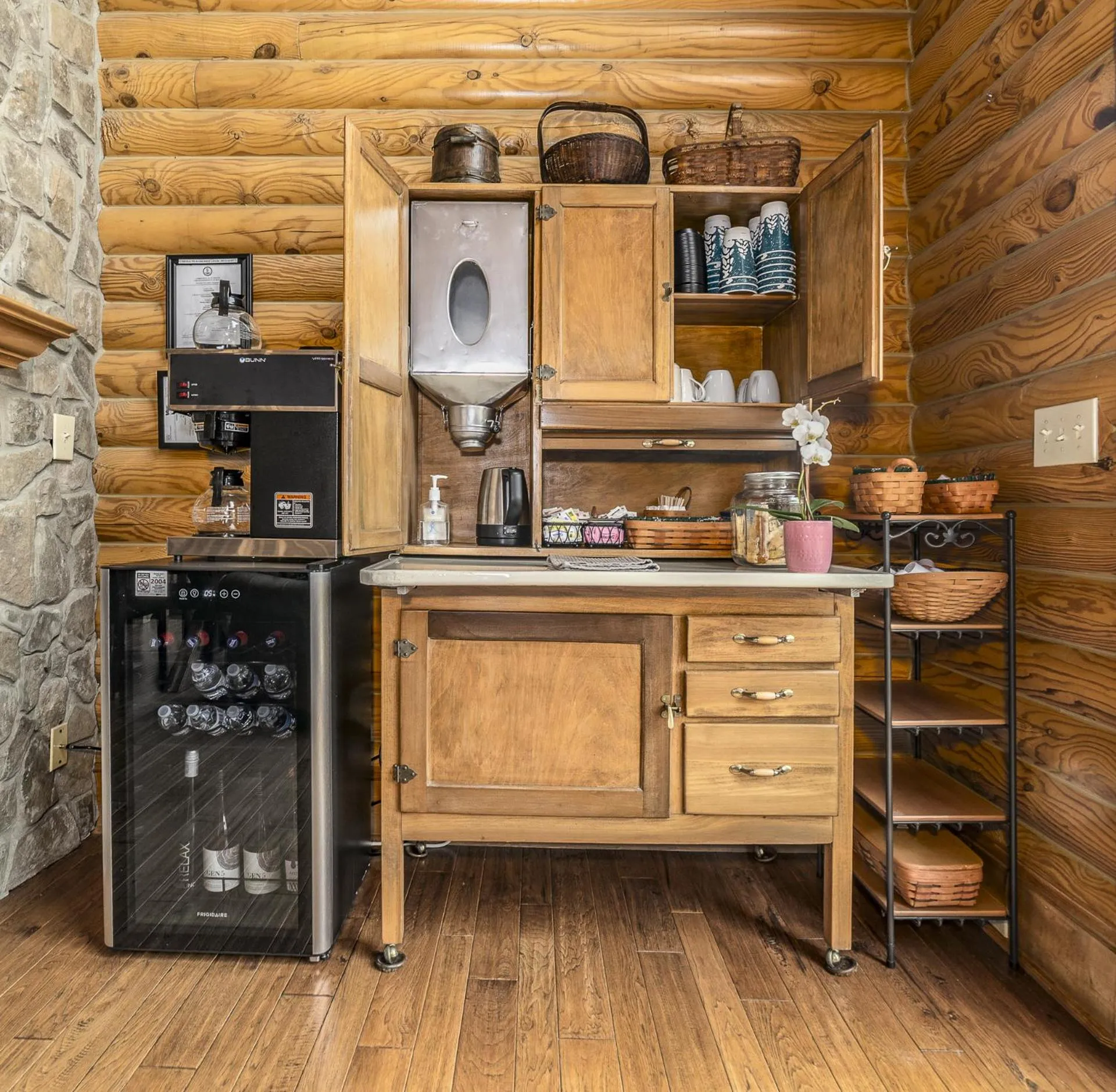 Dining area in Shirley's Bed And Breakfast