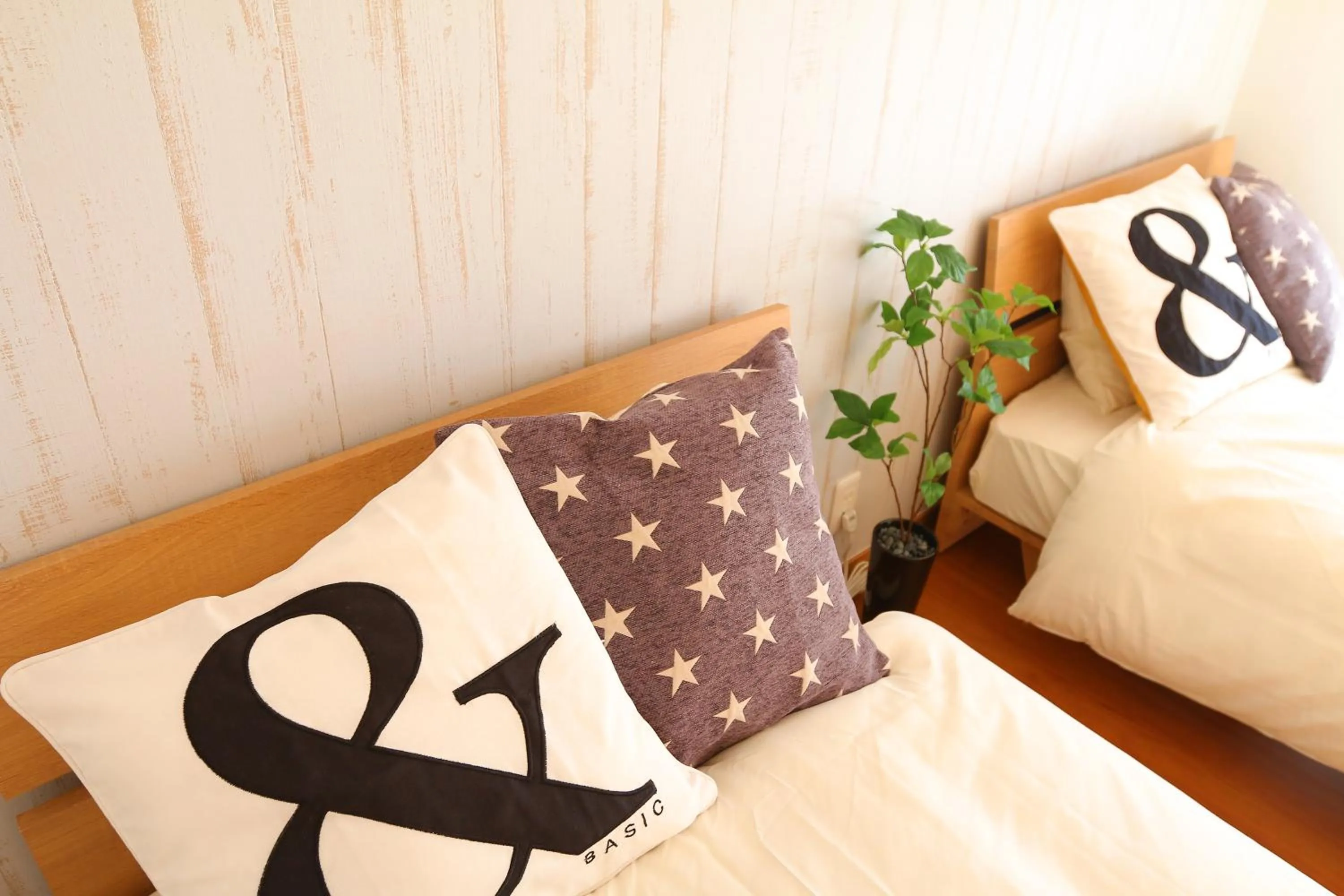 Bedroom, Bed in Chidori Inn Fukuromachi Hiroshima