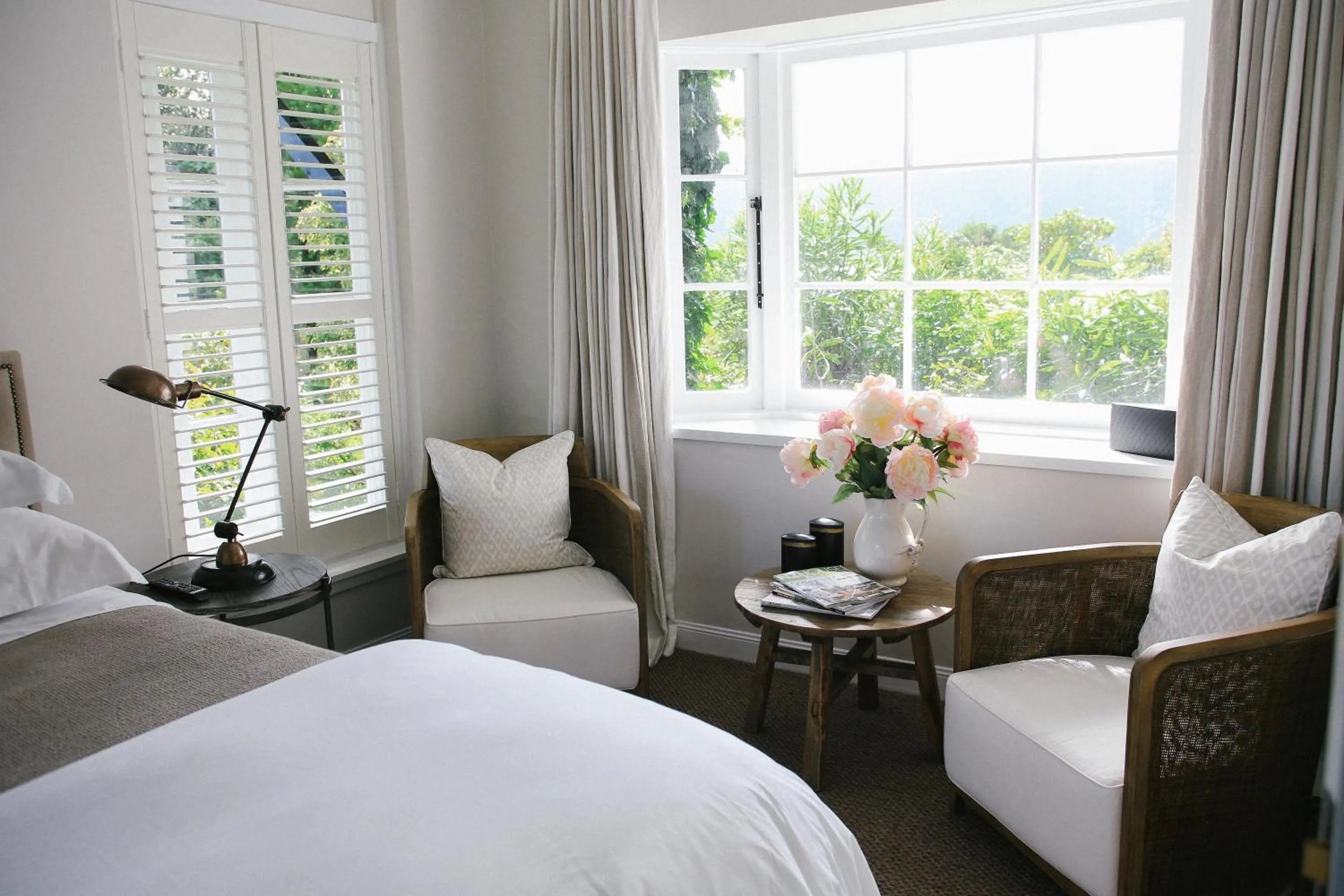 Bed in Ngamihi Lodge