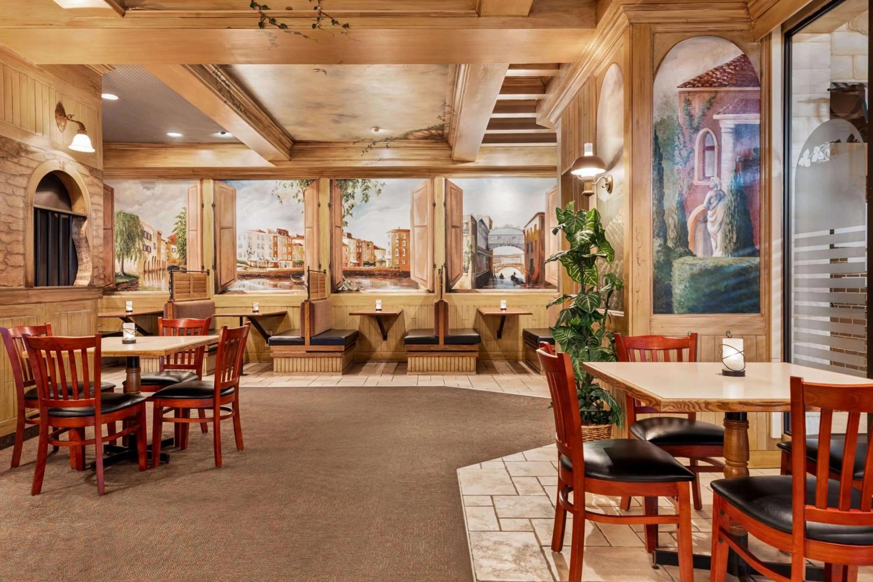 Restaurant/places to eat in Ramada by Wyndham Fredericton