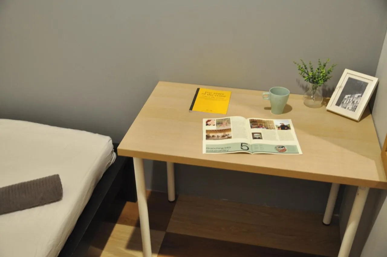 GRAYHAUS Guest House