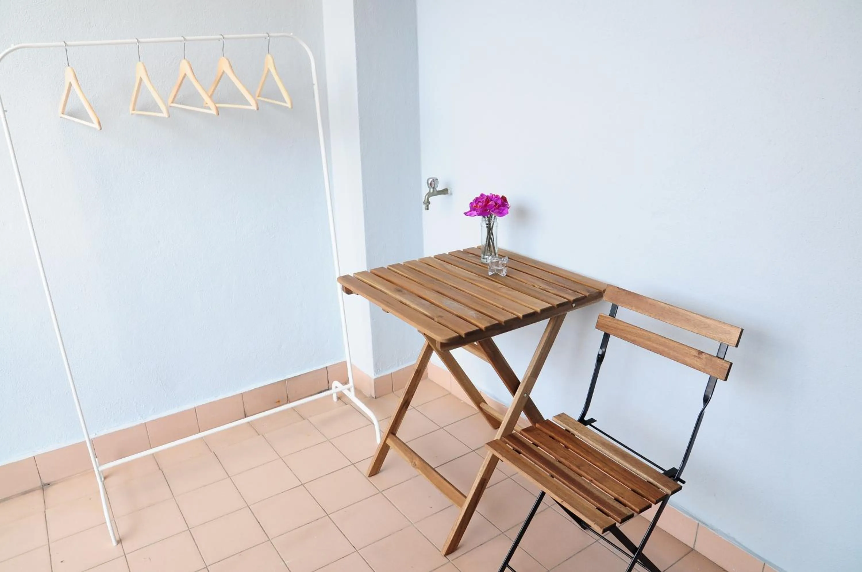 Balcony/Terrace in GRAYHAUS Guest House