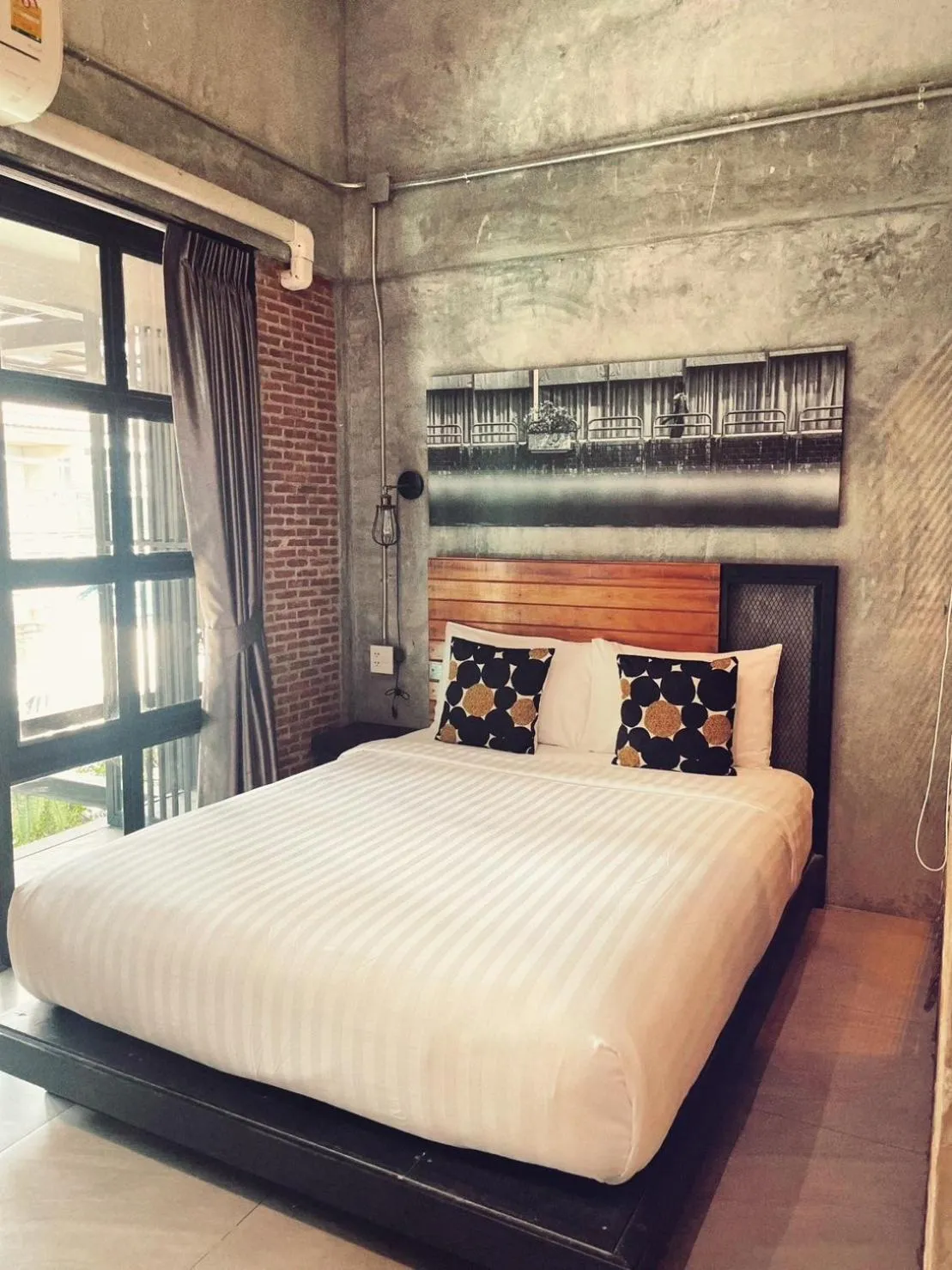 Bed in Yotaka The Hostel