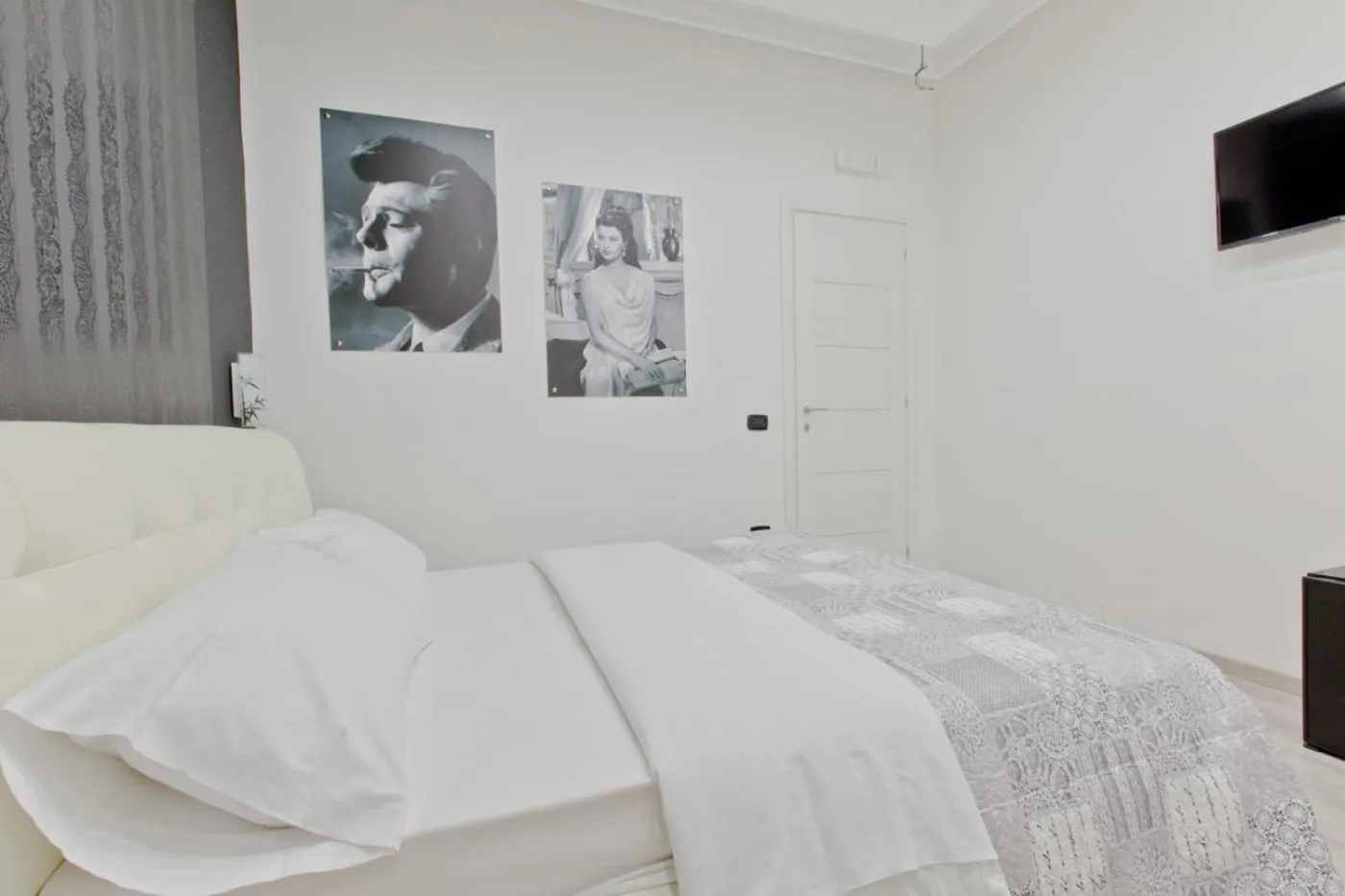 Bed in New Rome house 2