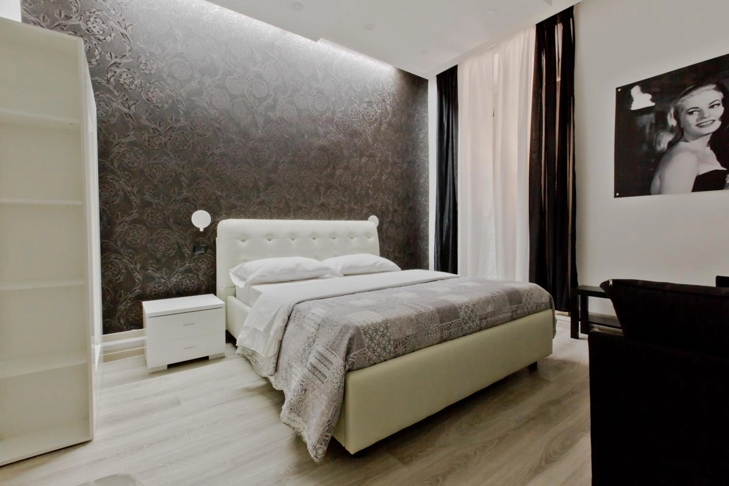 Bed in New Rome house 2