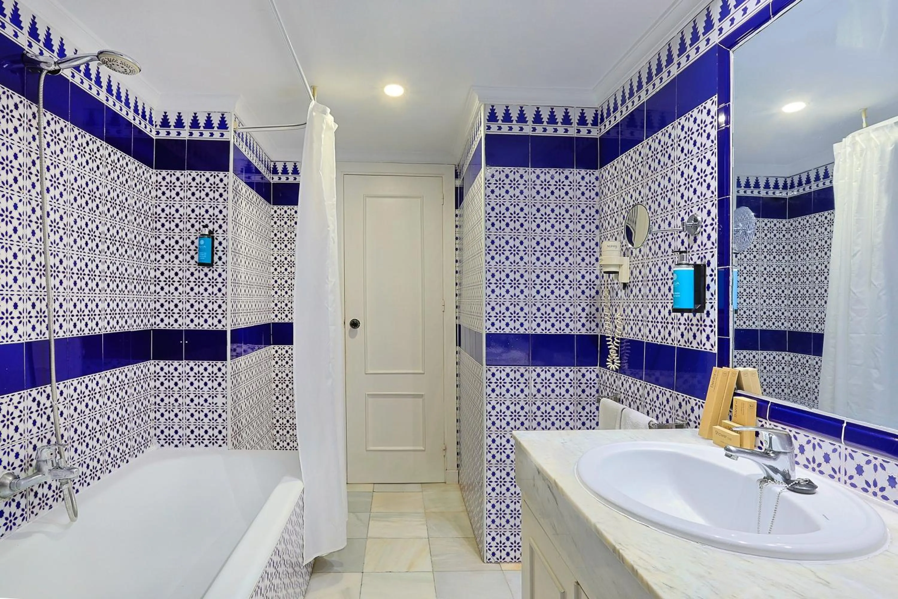 Bathroom in AluaSun Costa Park