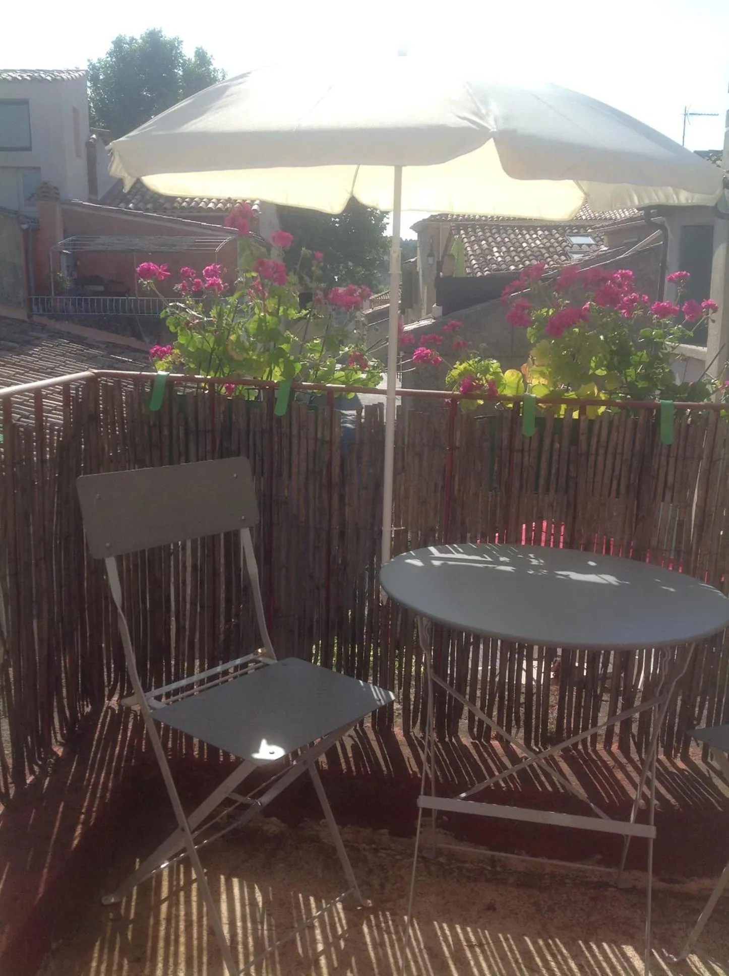Balcony/Terrace in Le petit Figuier