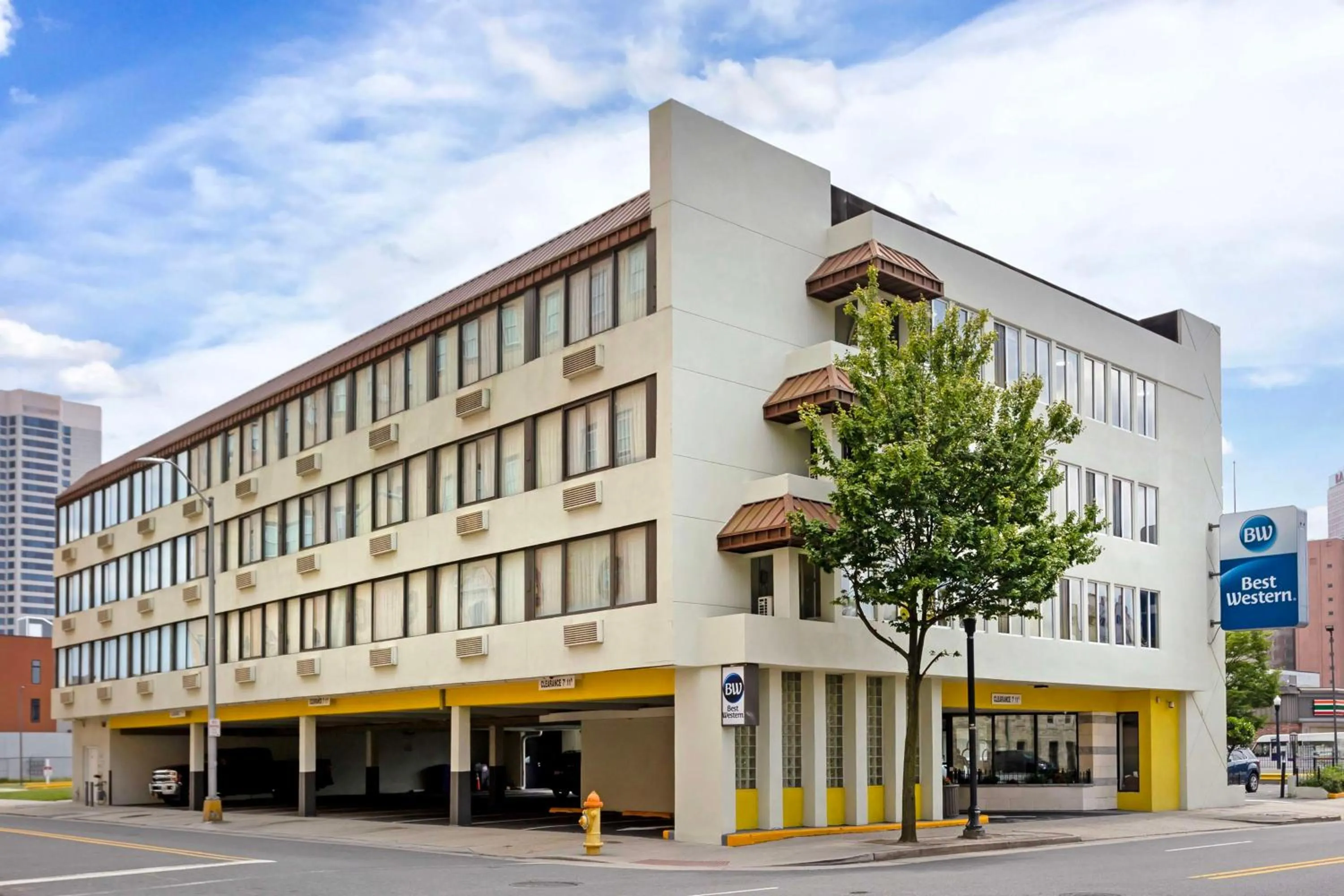 Property building in Best Western Atlantic City Beach Block
