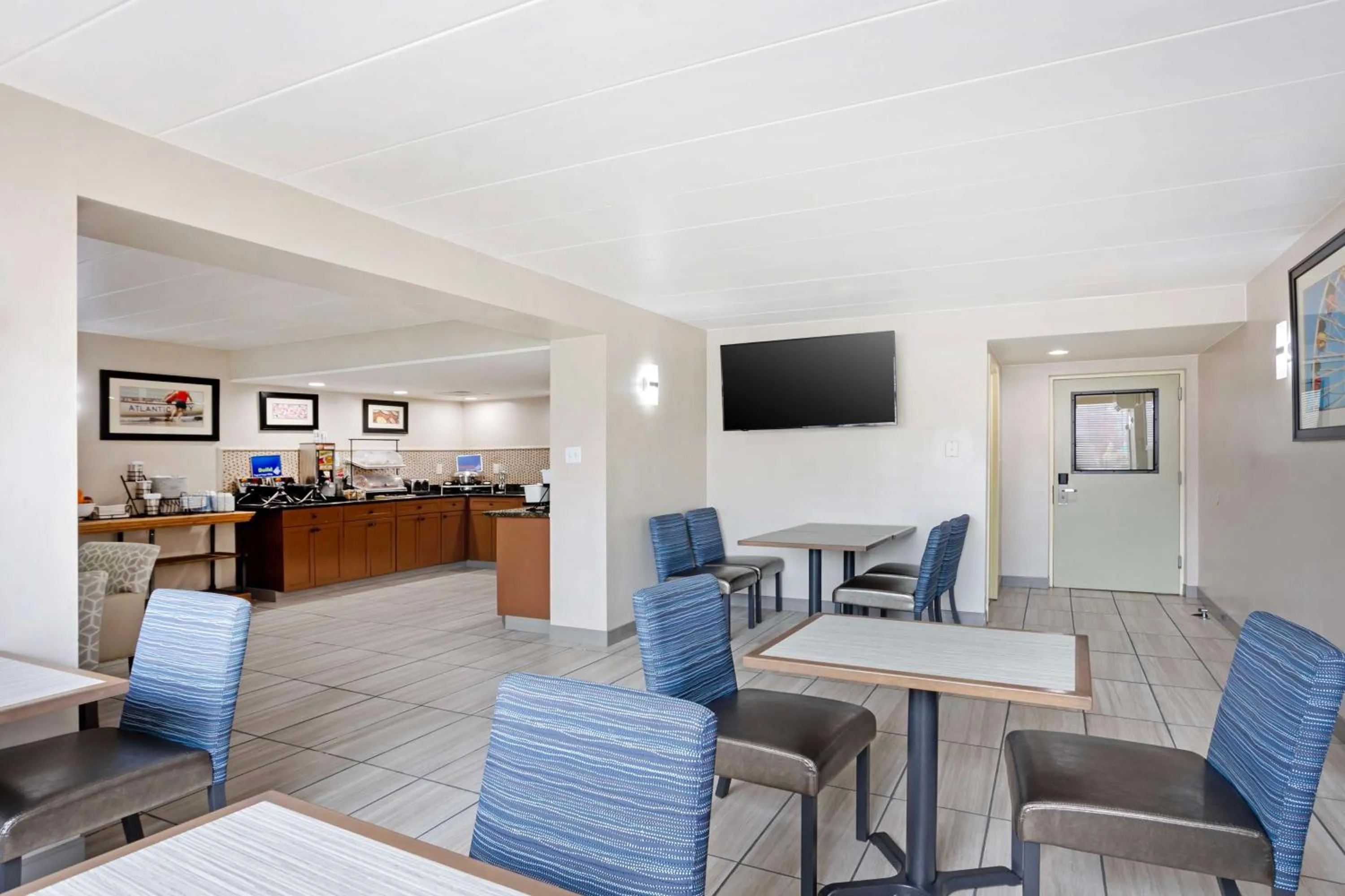 Breakfast in Best Western Atlantic City Beach Block