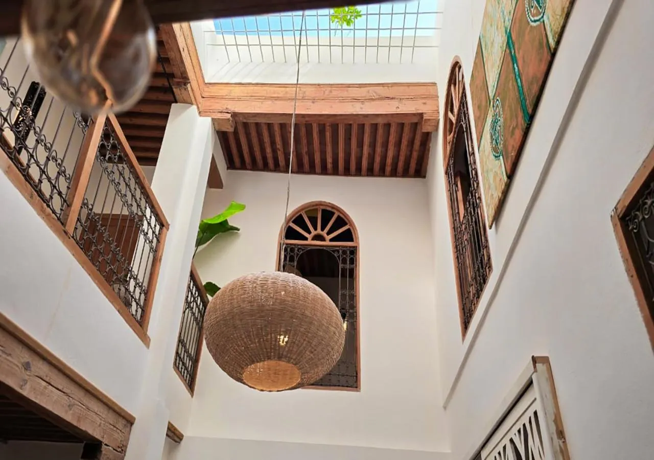 Property building in Dar Le 44