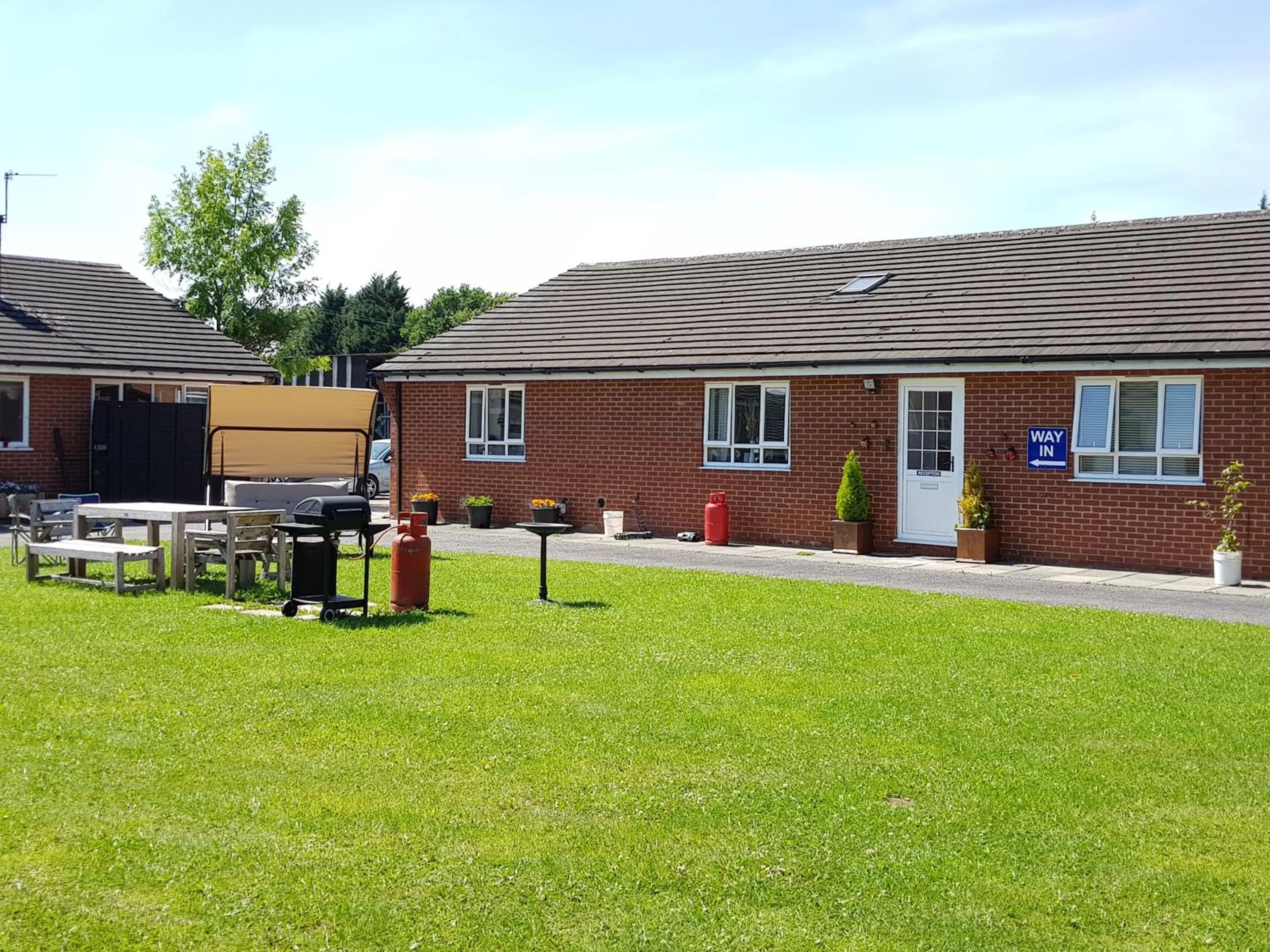 BBQ facilities in Chelford Guesthouse