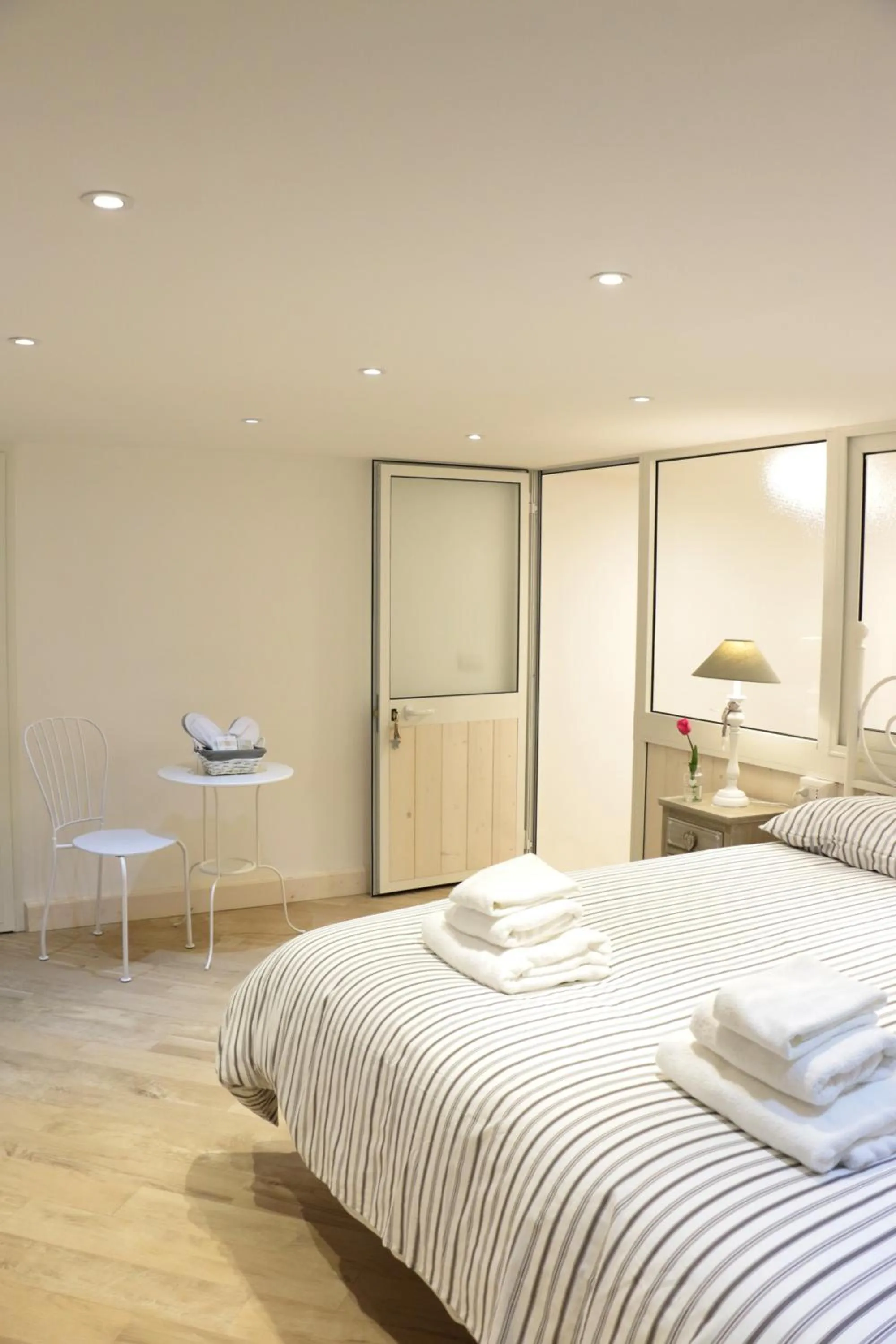 Bedroom, Bed in La Scalinata di Chiaia