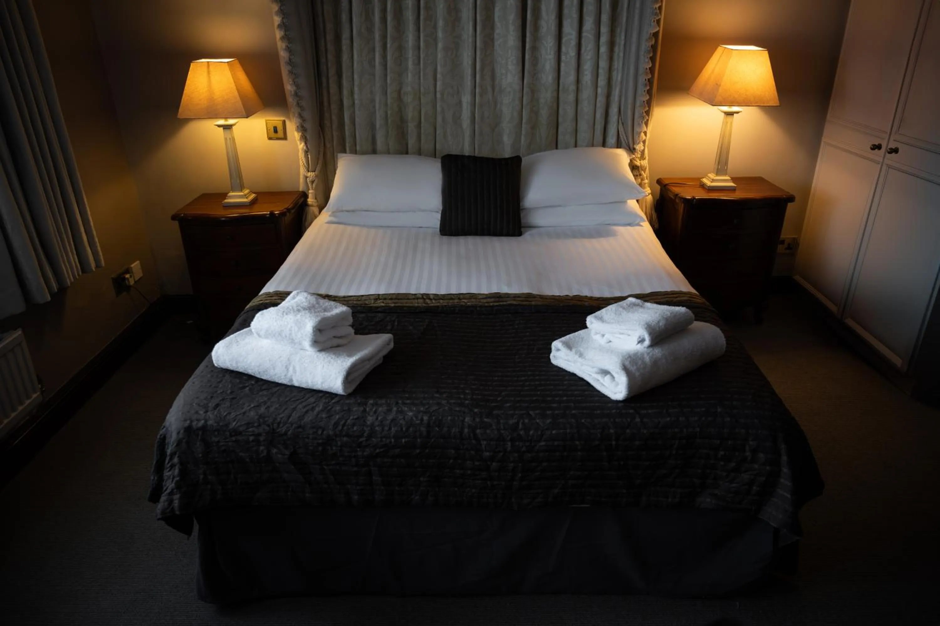 Bed in Pennine Manor Hotel