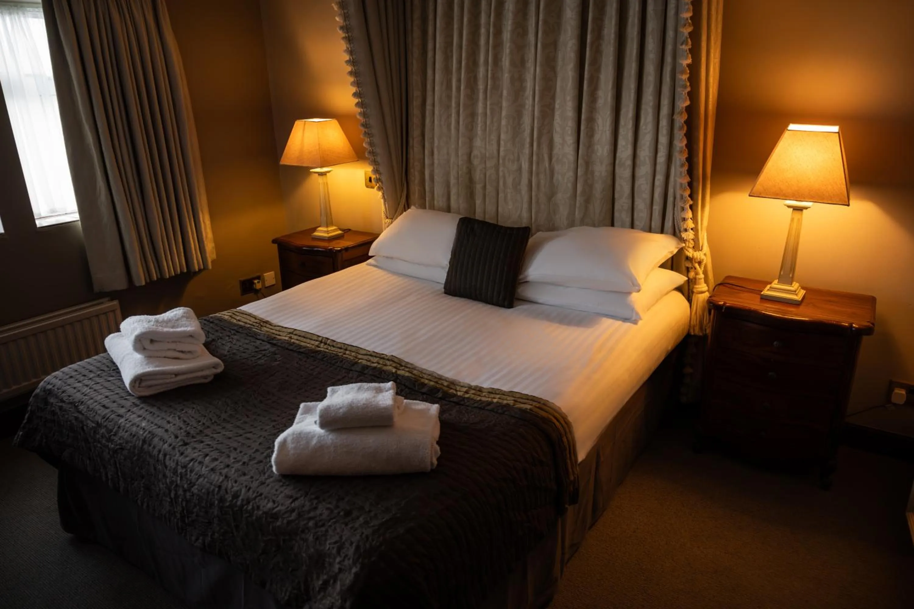 Bed in Pennine Manor Hotel