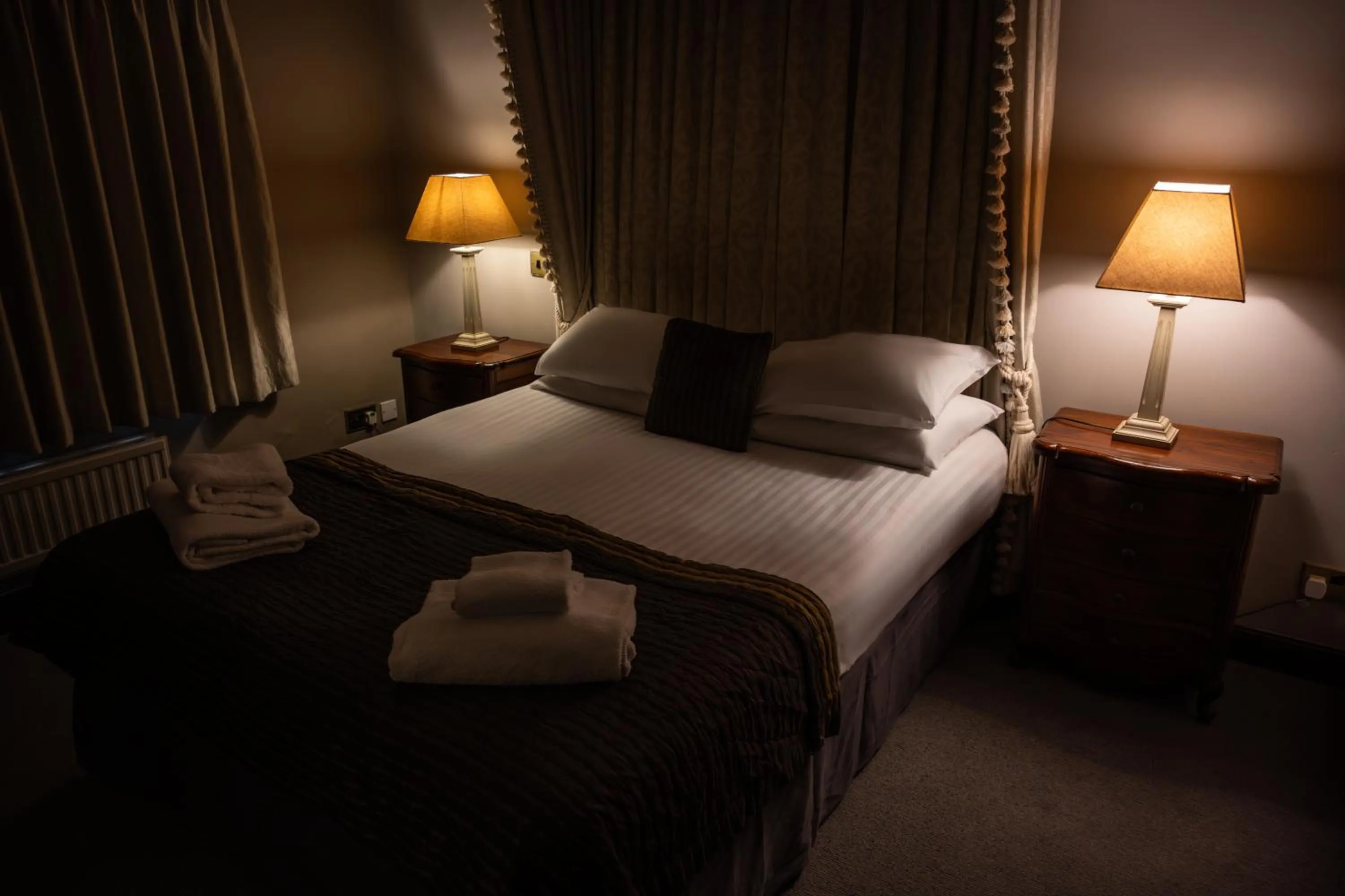 Bed in Pennine Manor Hotel