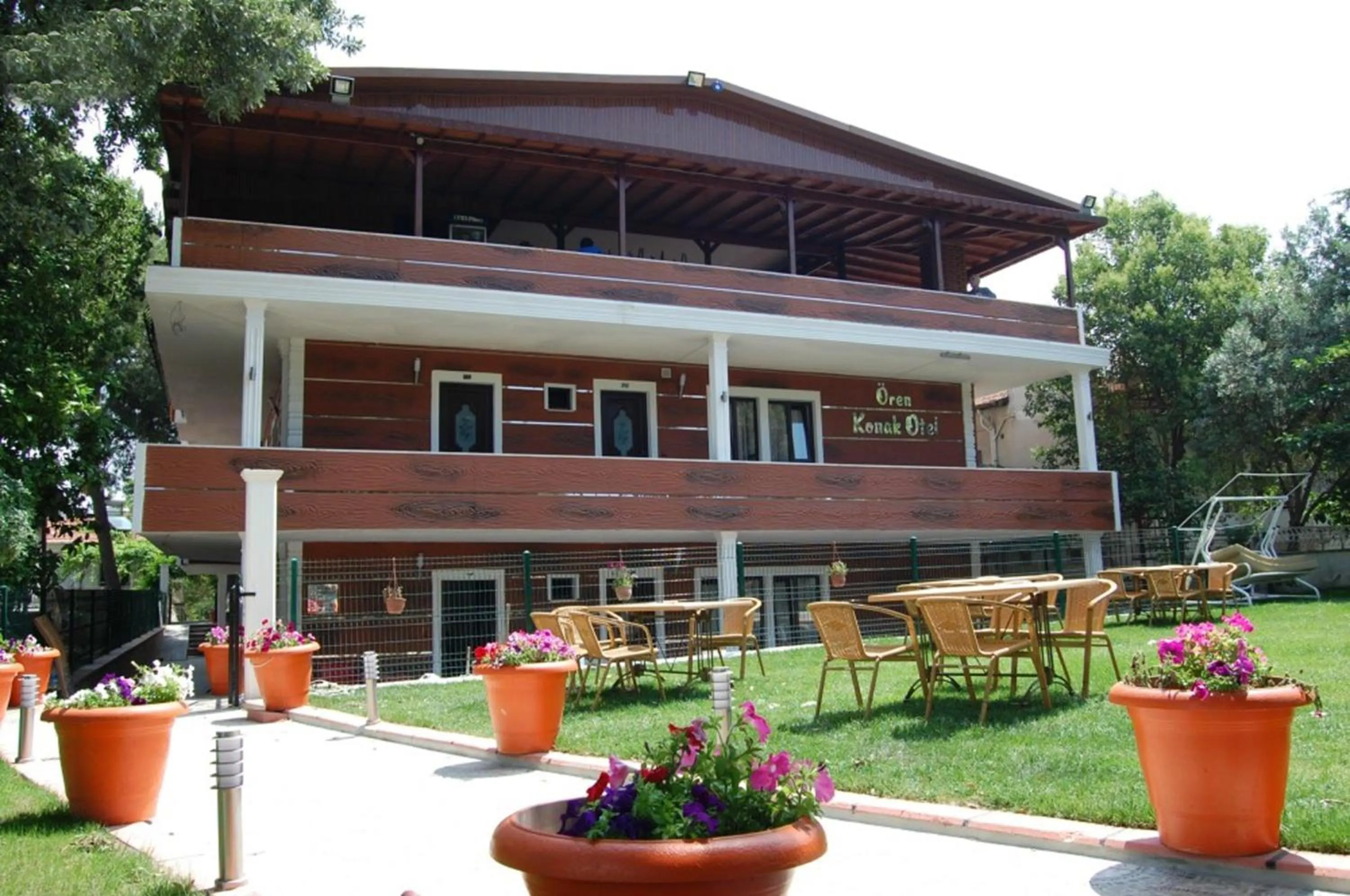 Facade/entrance in Ören Konak Otel