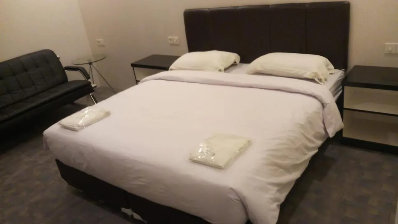 Bed in Puncak Budget Hotel