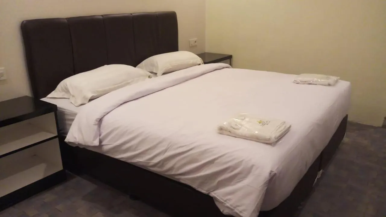 Bed in Puncak Budget Hotel