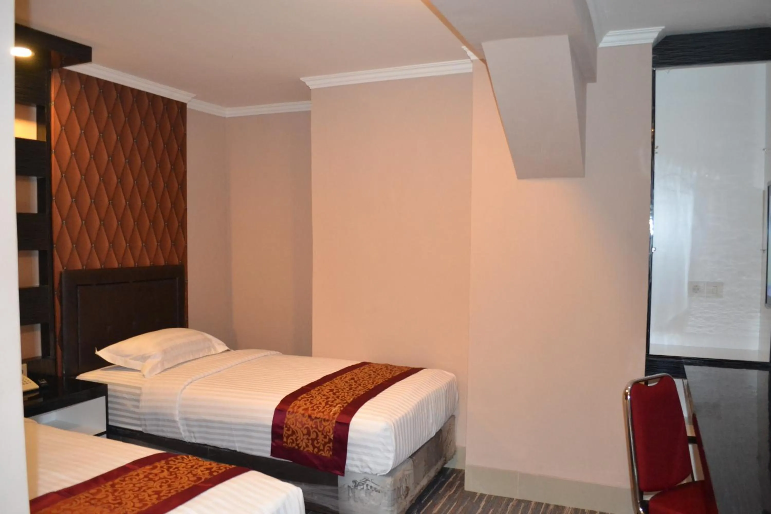 Bedroom, Bed in Puncak Budget Hotel
