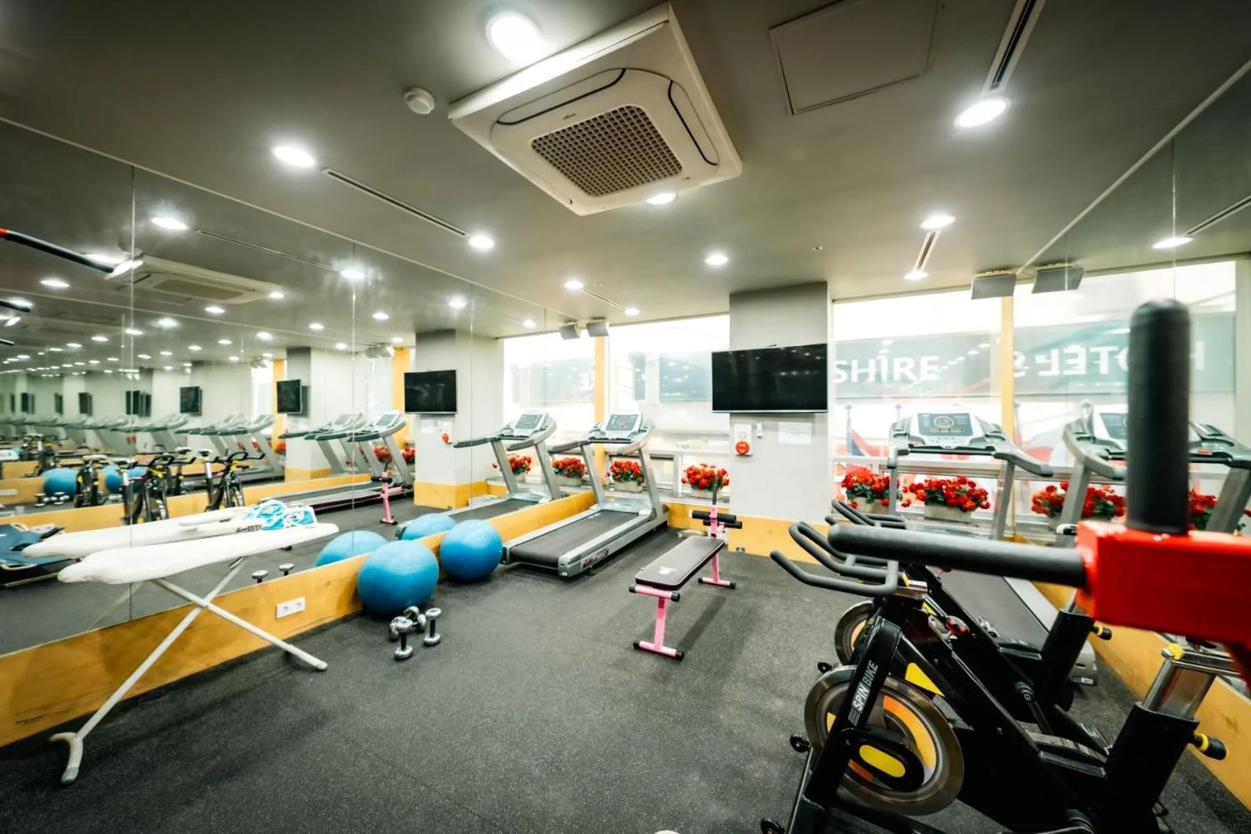 Fitness centre/facilities in Arban City Hotel
