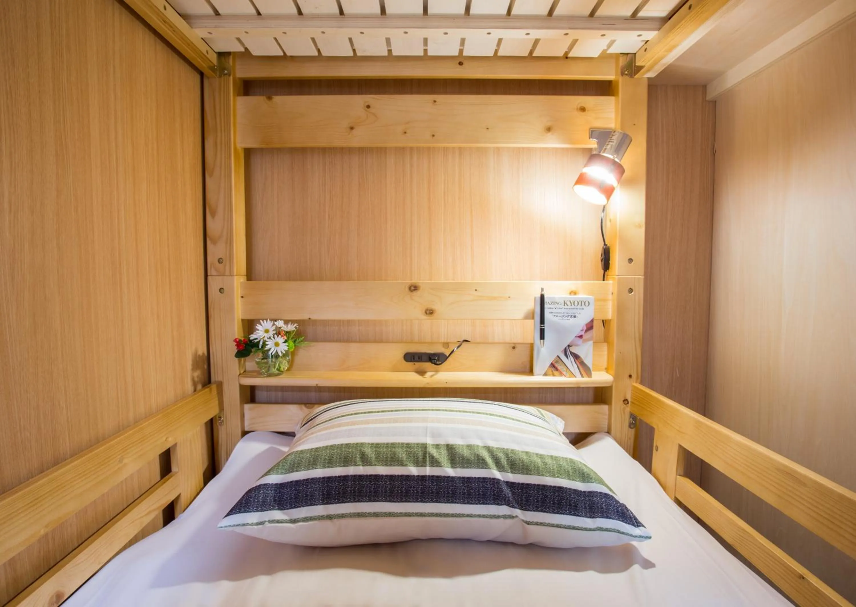 bunk bed, Bed in Mulan Hostel