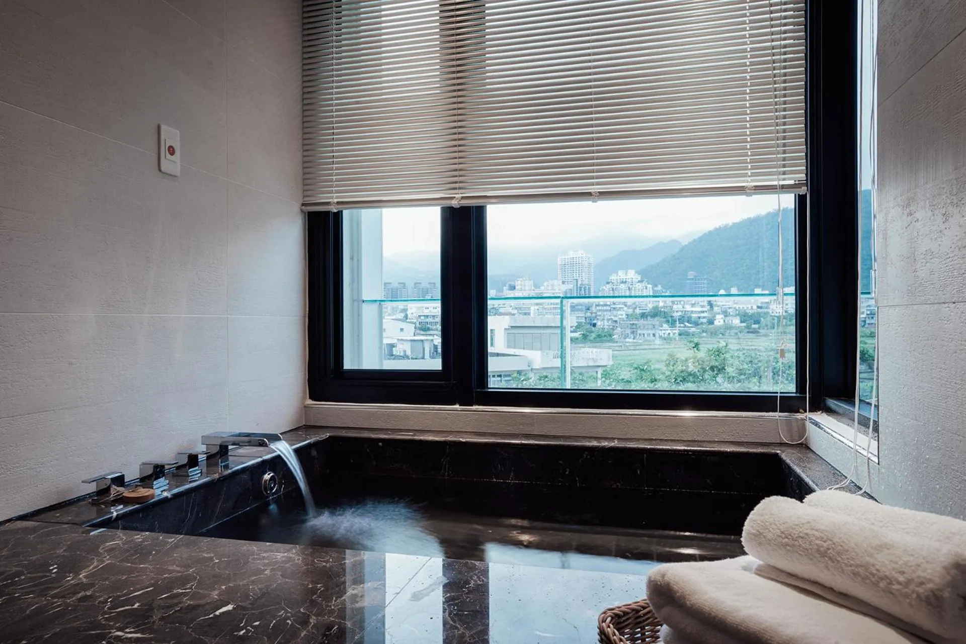 Hot Spring Bath in Onsense Villa