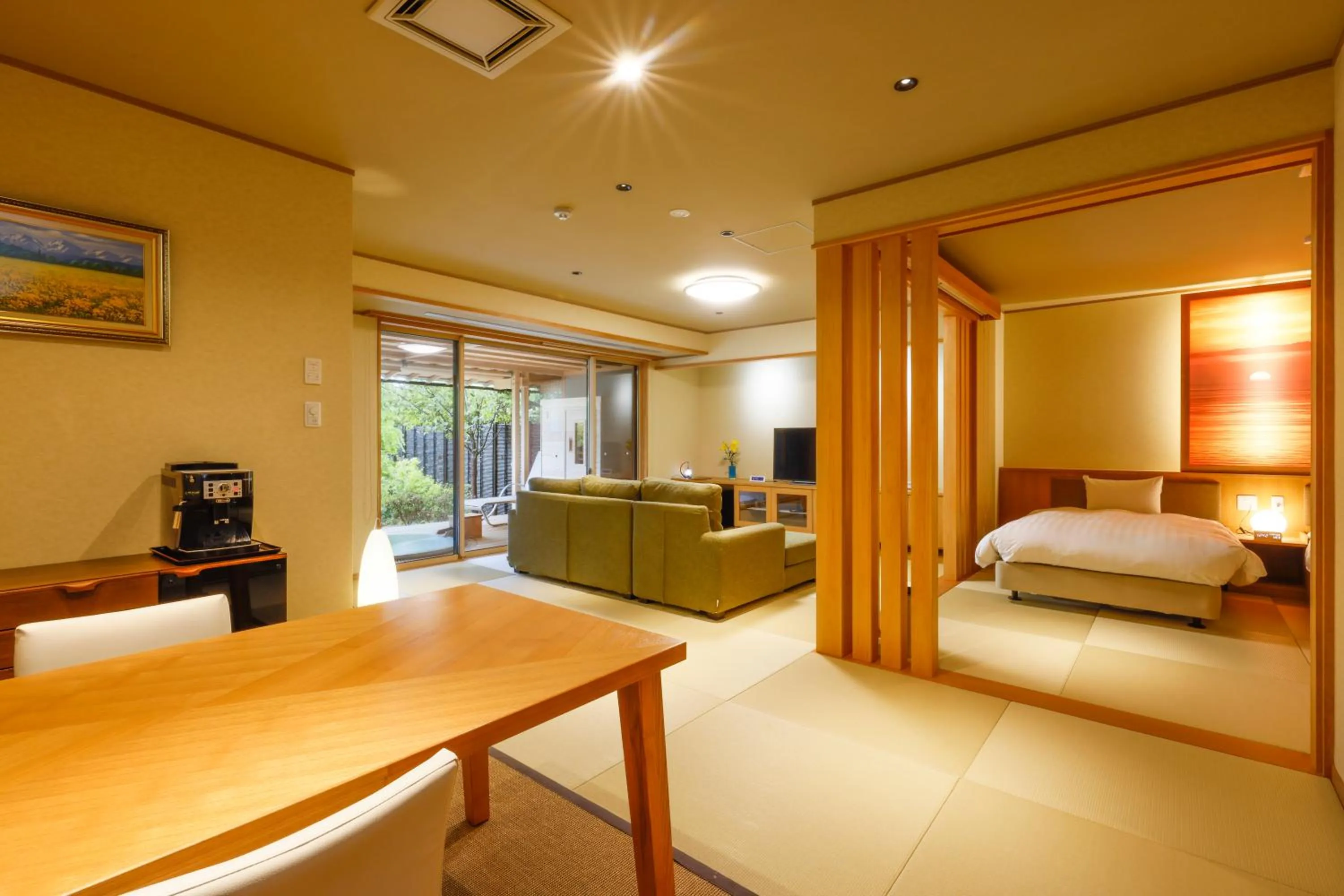 Bed in Kaikatei Hanagozen