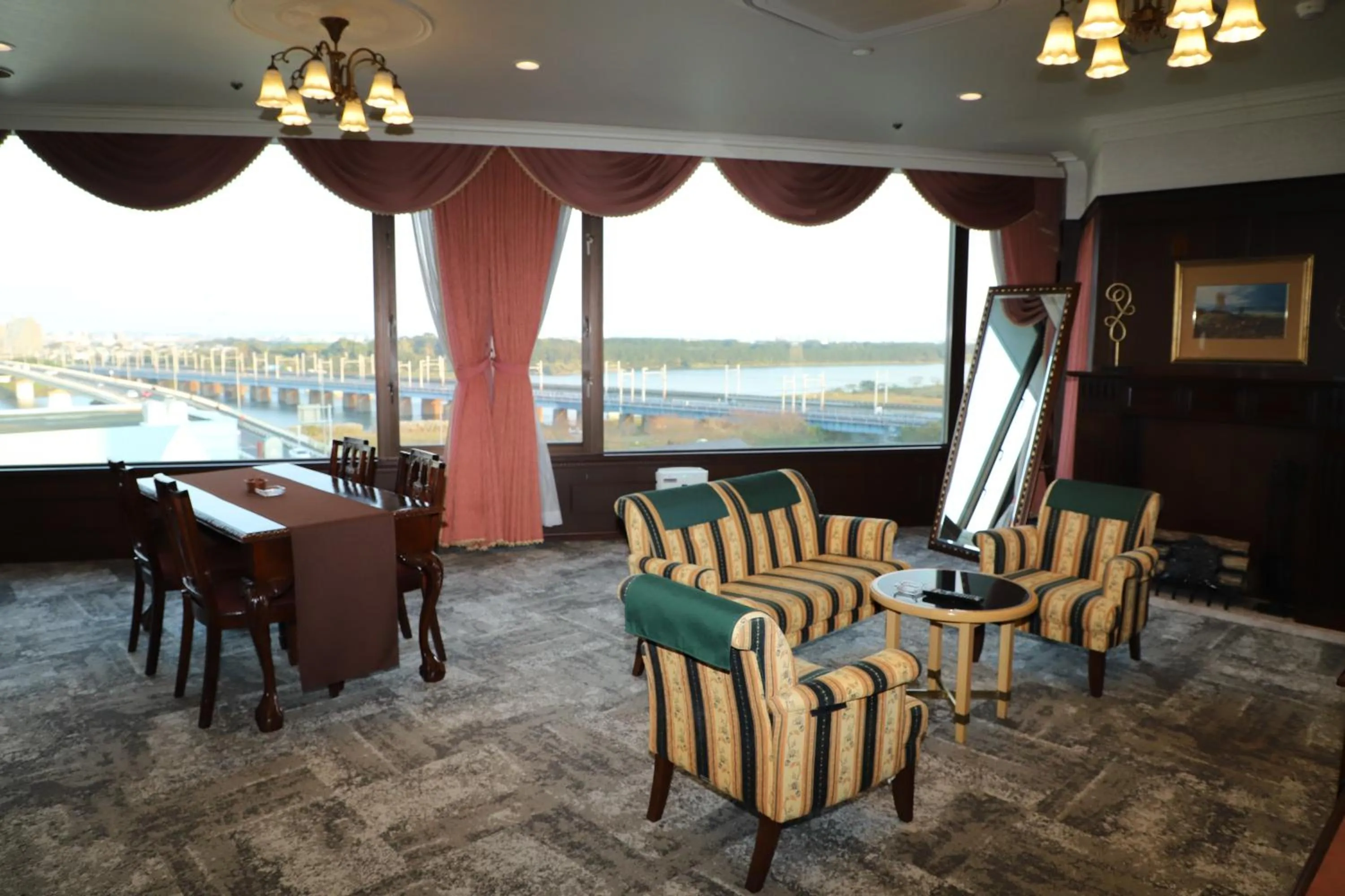 Photo of the whole room in Hotel Sunlife Garden