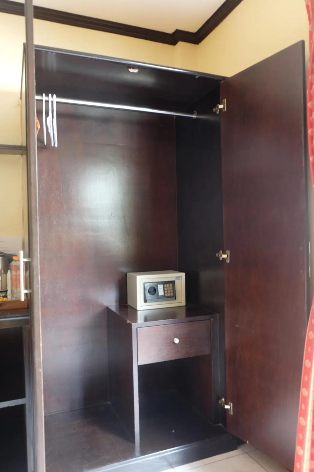 Baantonkhaokata Hotel