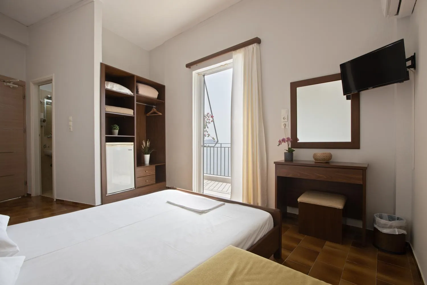 Bed in Seaside apartments