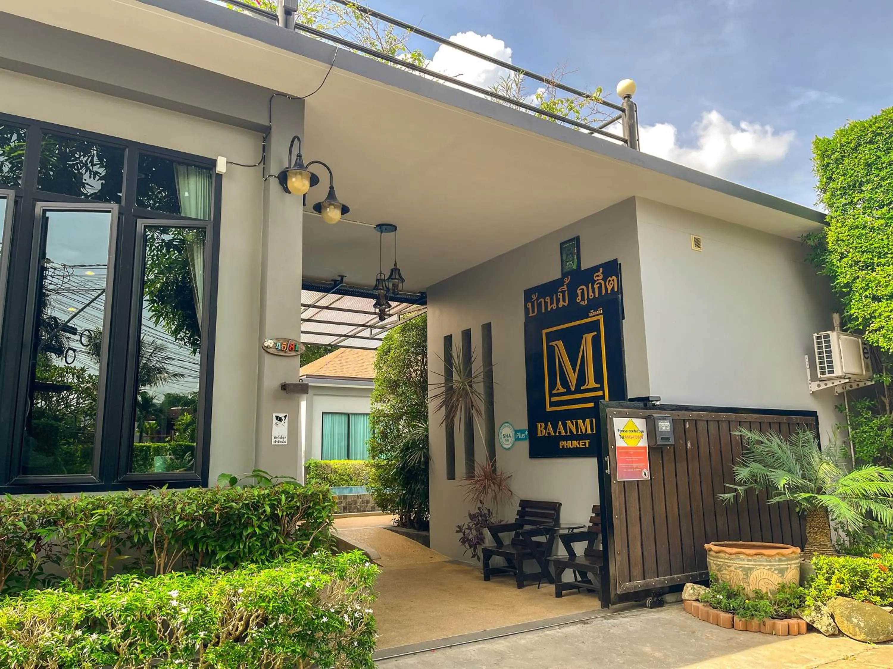 Property building in BaanMee Phuket near Chalong Pier