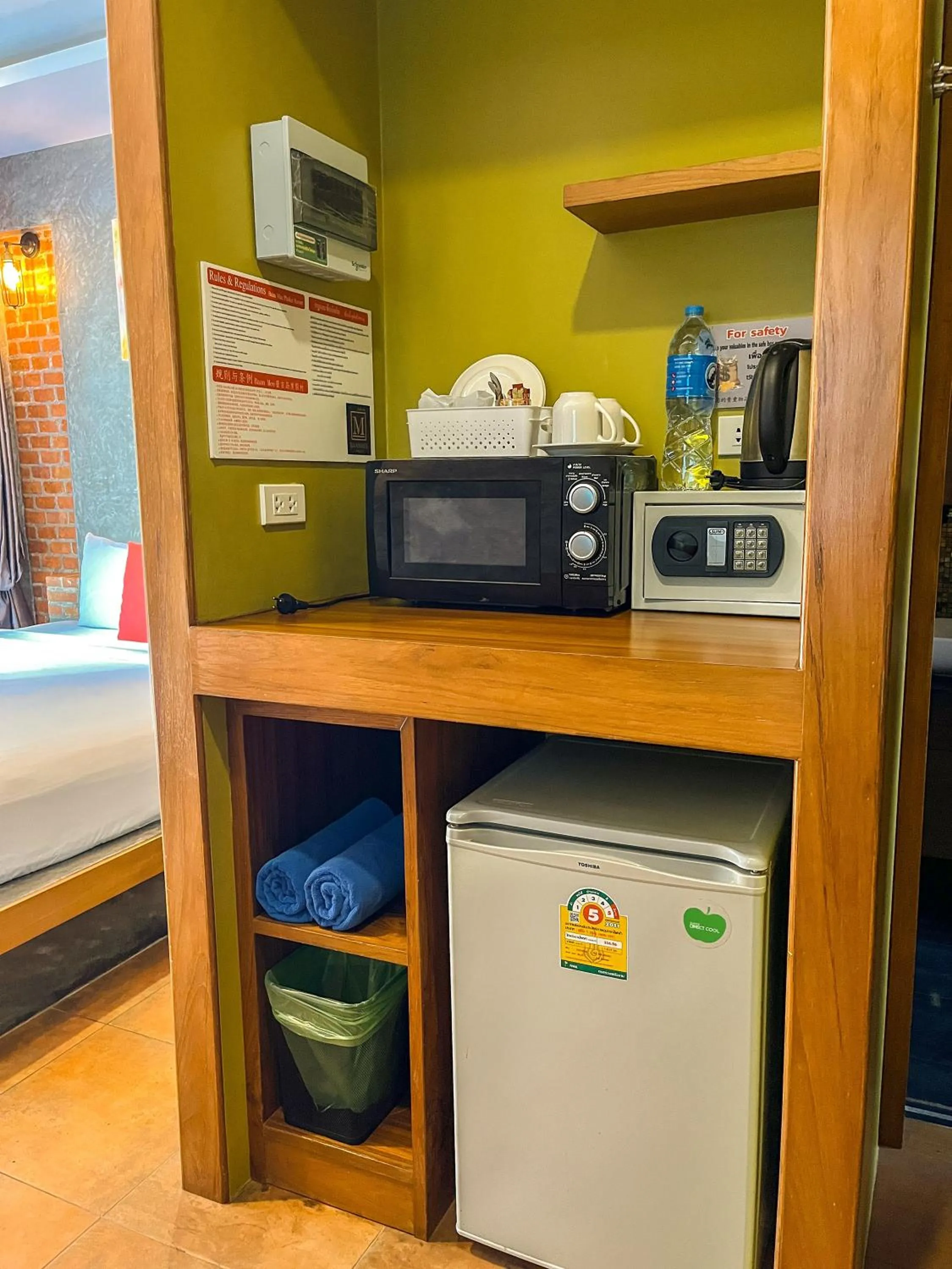 Area and facilities in BaanMee Phuket near Chalong Pier