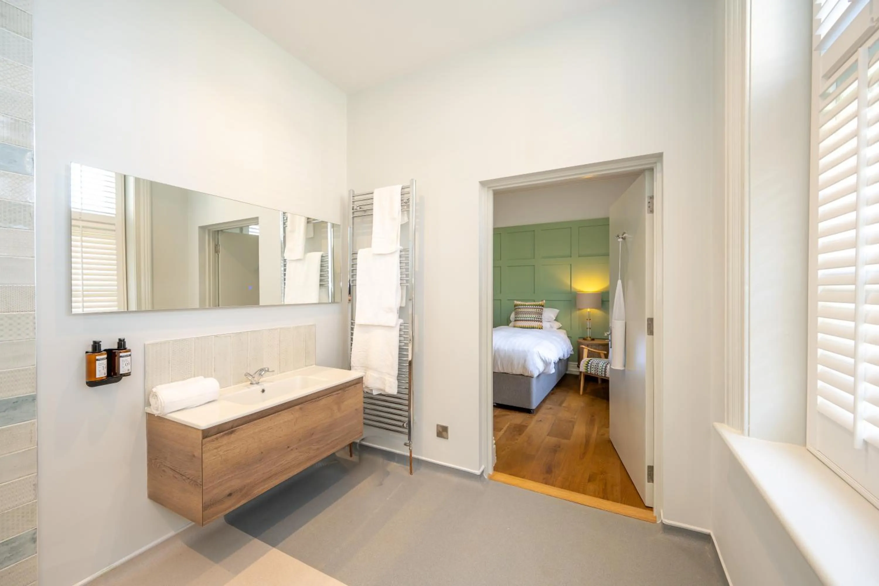 Bed in The Golden Lion Hotel