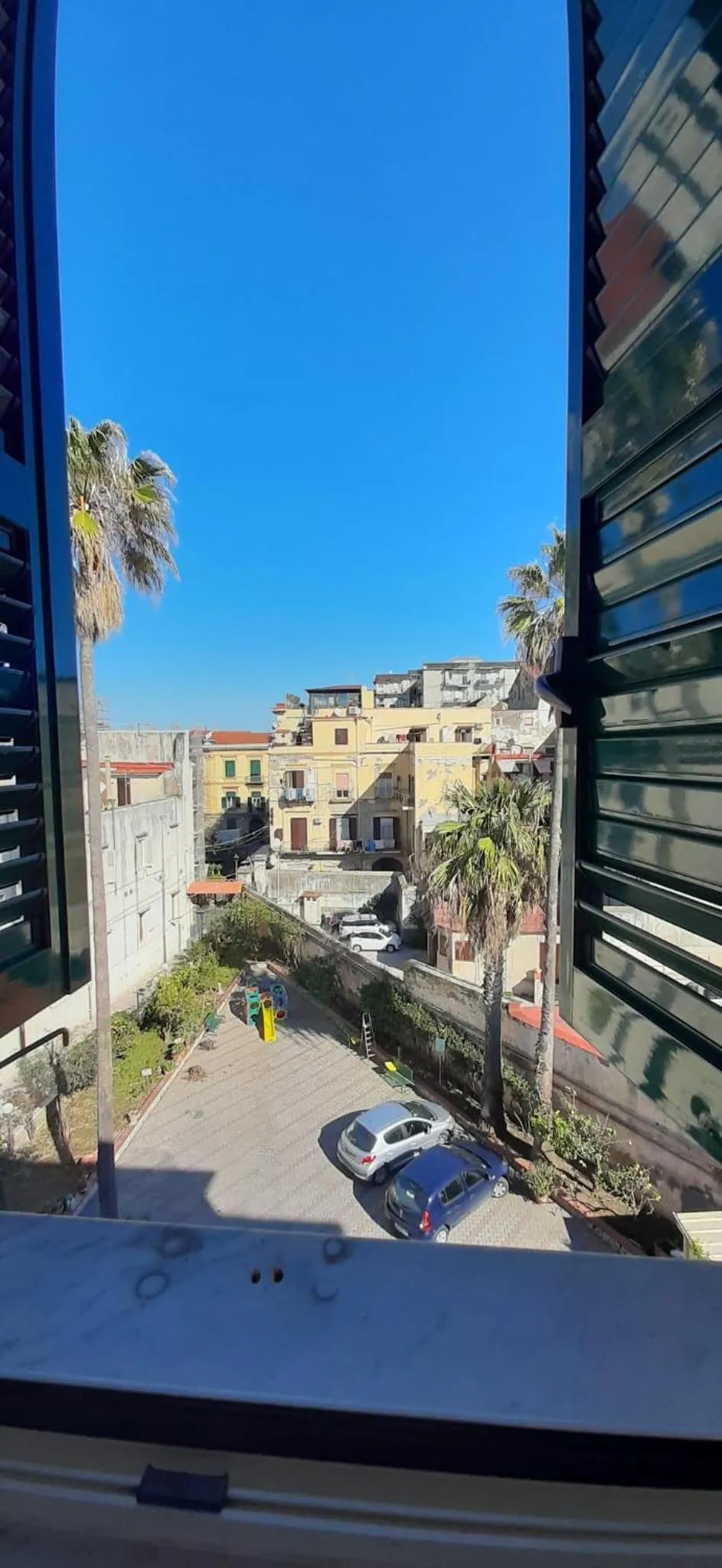 Property building in Villa Pacis