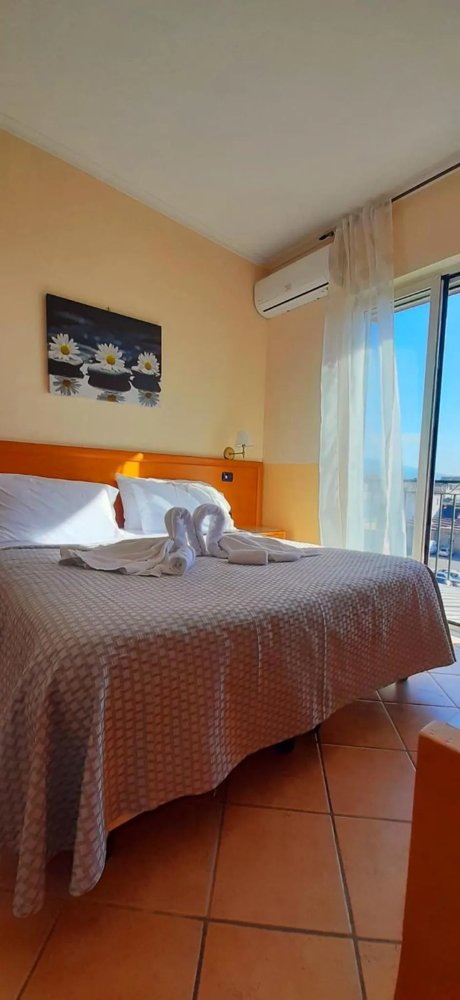 Photo of the whole room, Bed in Villa Pacis