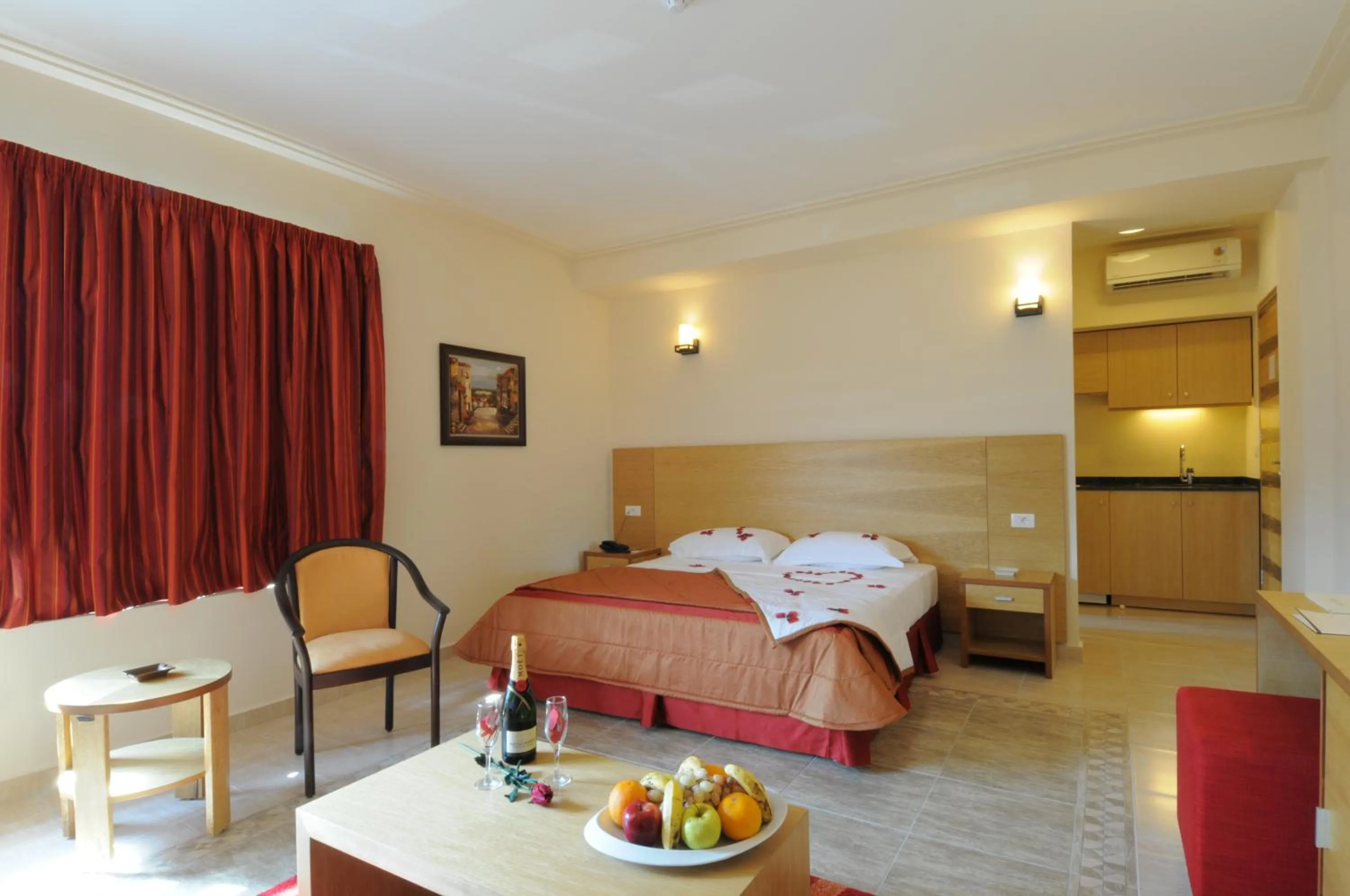 Photo of the whole room, Bed in Victory Byblos Hotel & Spa