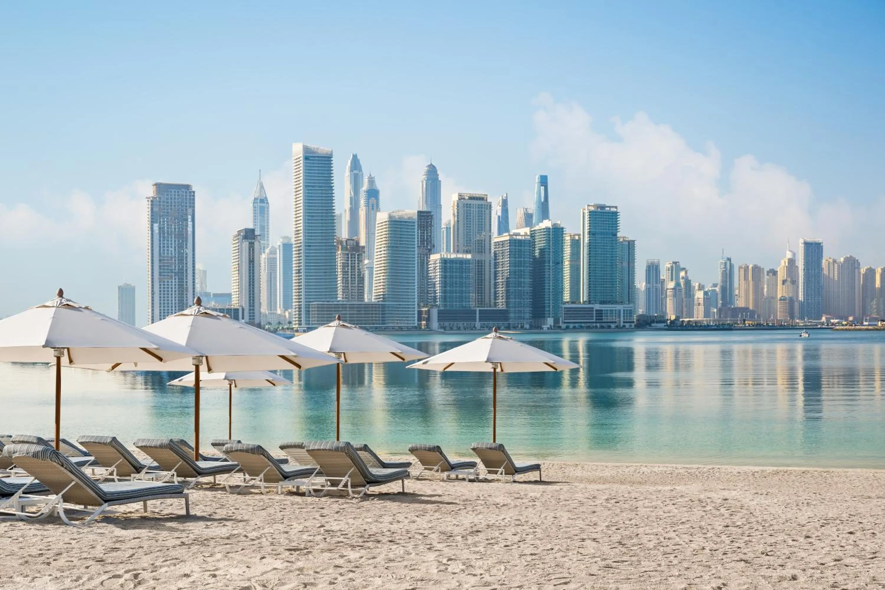 Beach in Dukes The Palm Dubai Hotel