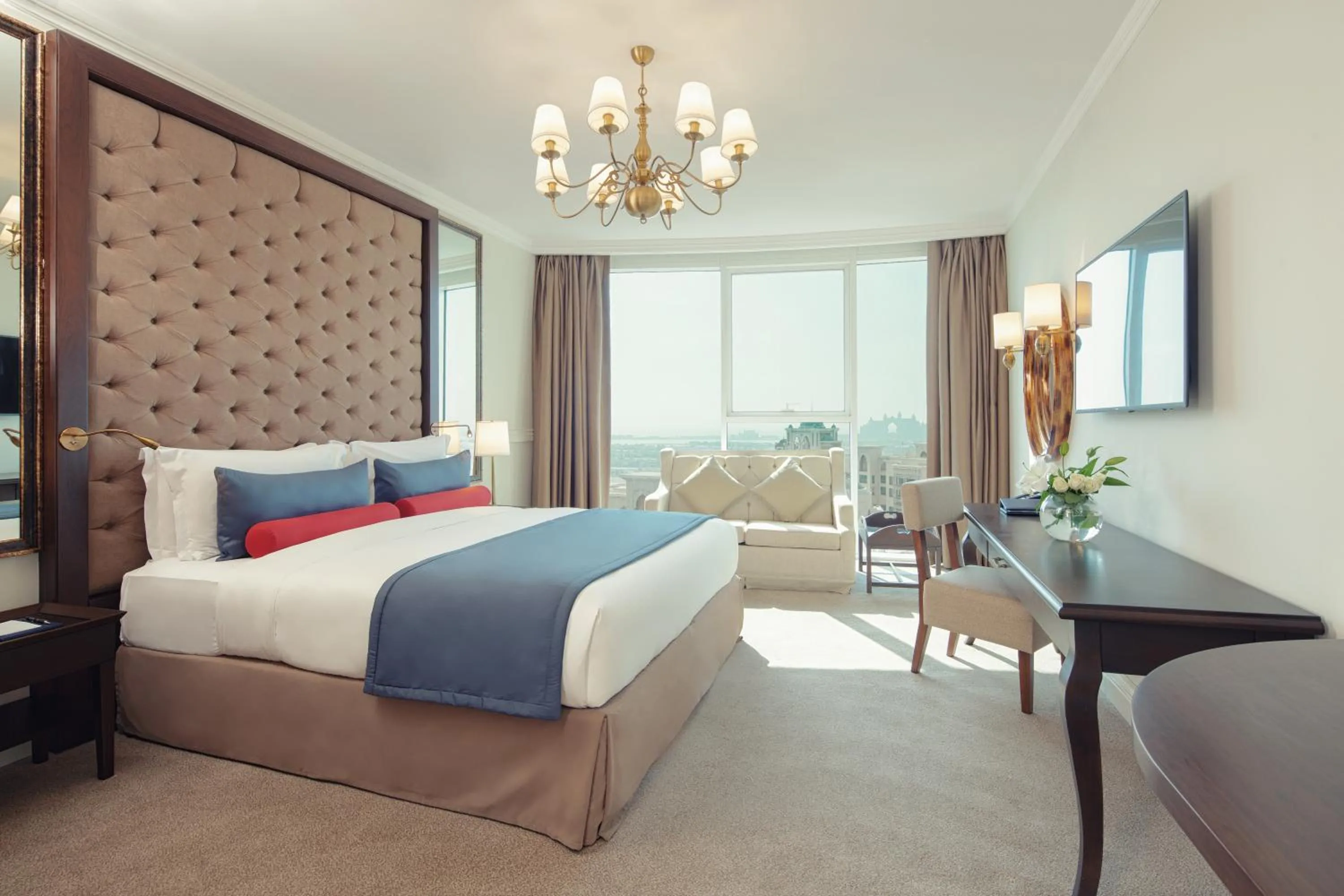 Photo of the whole room, Bed in Dukes The Palm Dubai Hotel