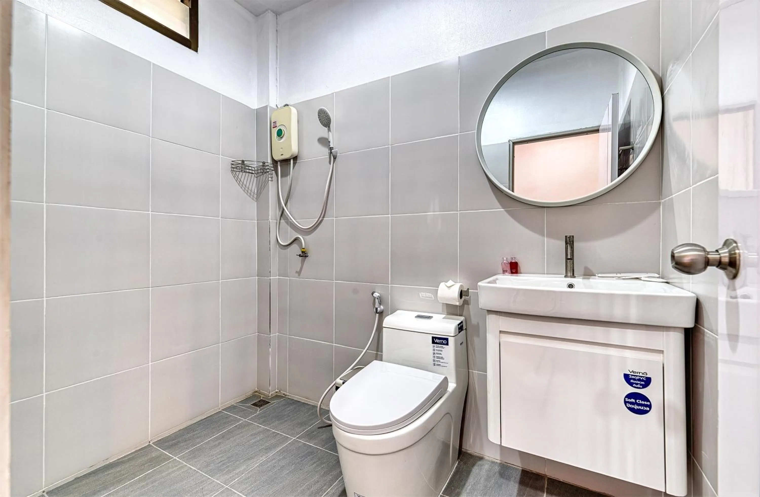 Shower in The Bulin Residence