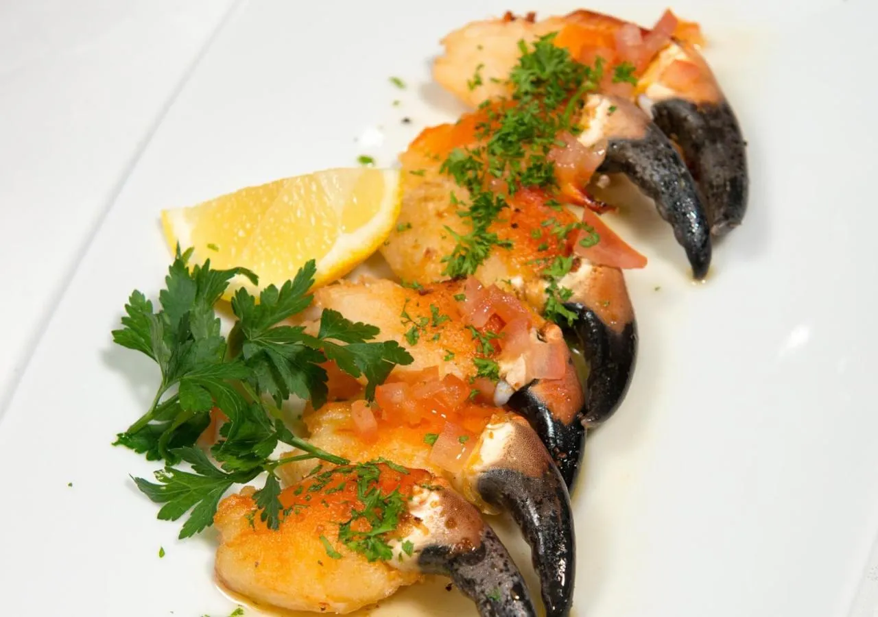 Food and drinks in Lough Inagh Lodge Hotel