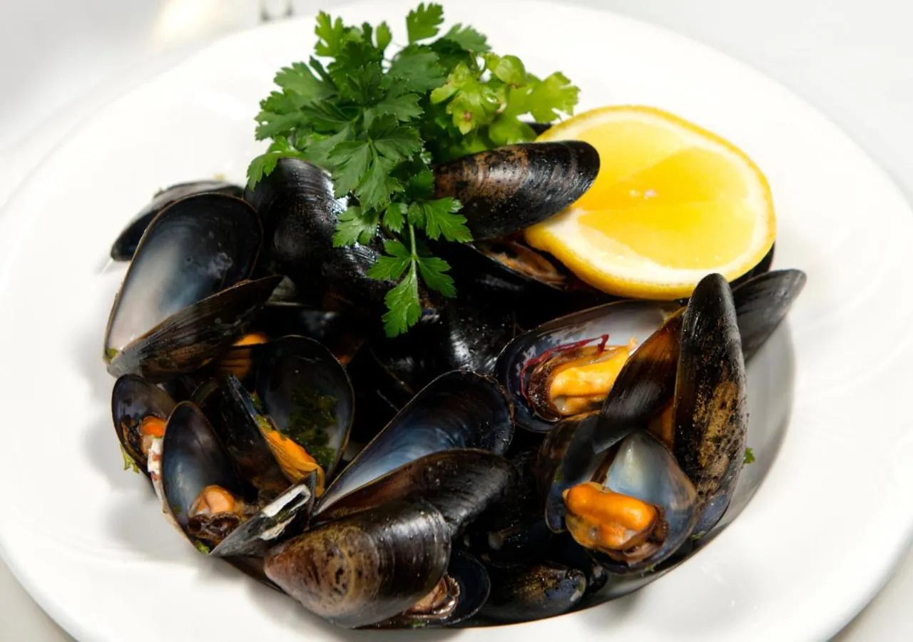 Food and drinks in Lough Inagh Lodge Hotel