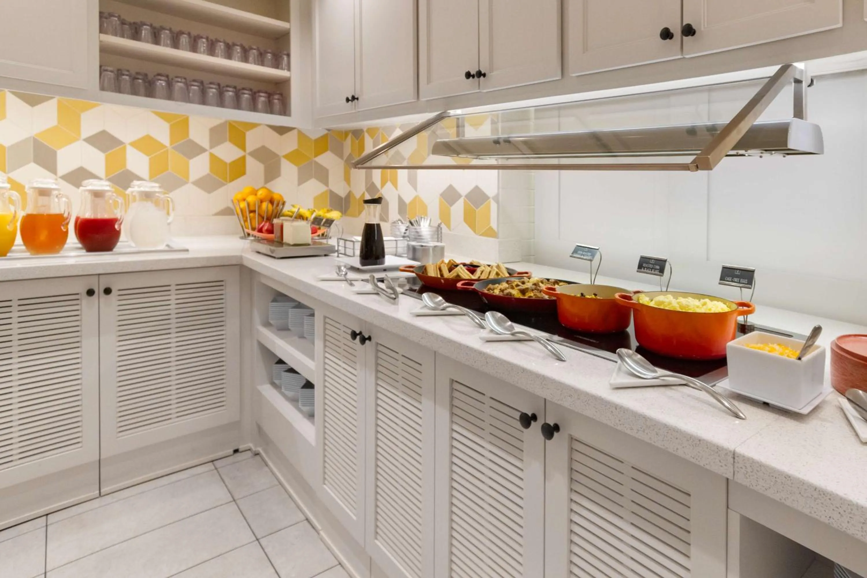 Restaurant/places to eat in Hyatt Place Blacksburg/University