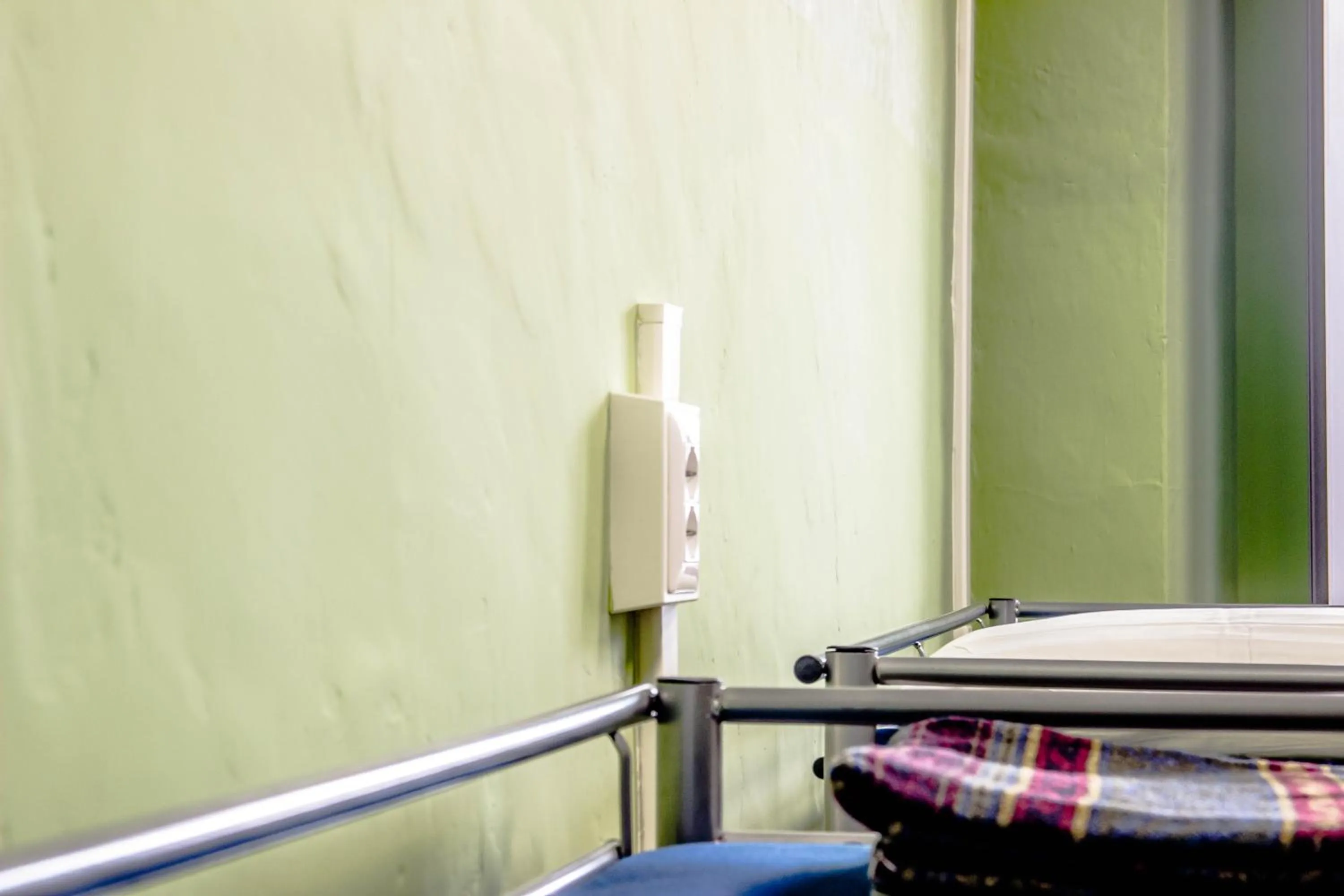 Spring, Bed in Hostel Santa Monaca