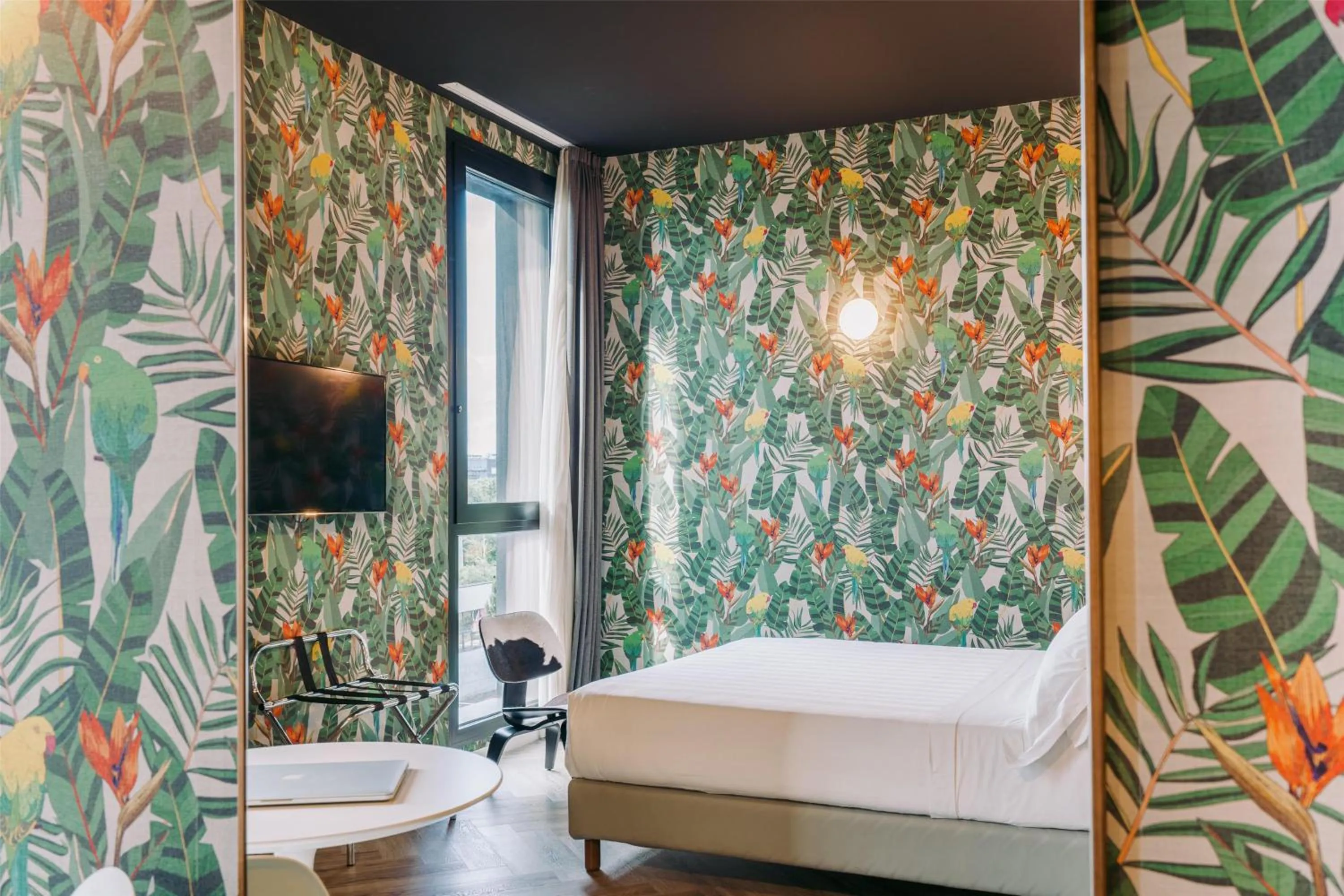 Bedroom, Bed in Collini Rooms, WorldHotels Crafted